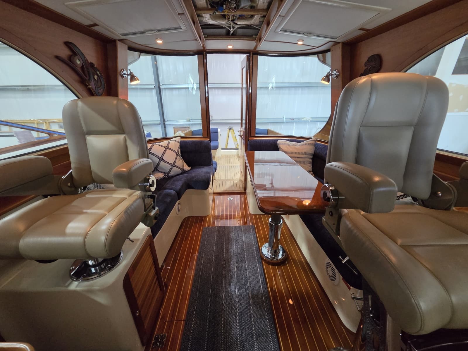 2009 Hinckley Talaria 44 - Photo 8