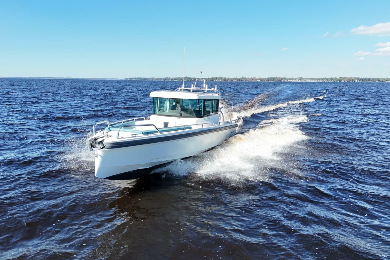 2020 Axopar 28 Cabin - Photo 16