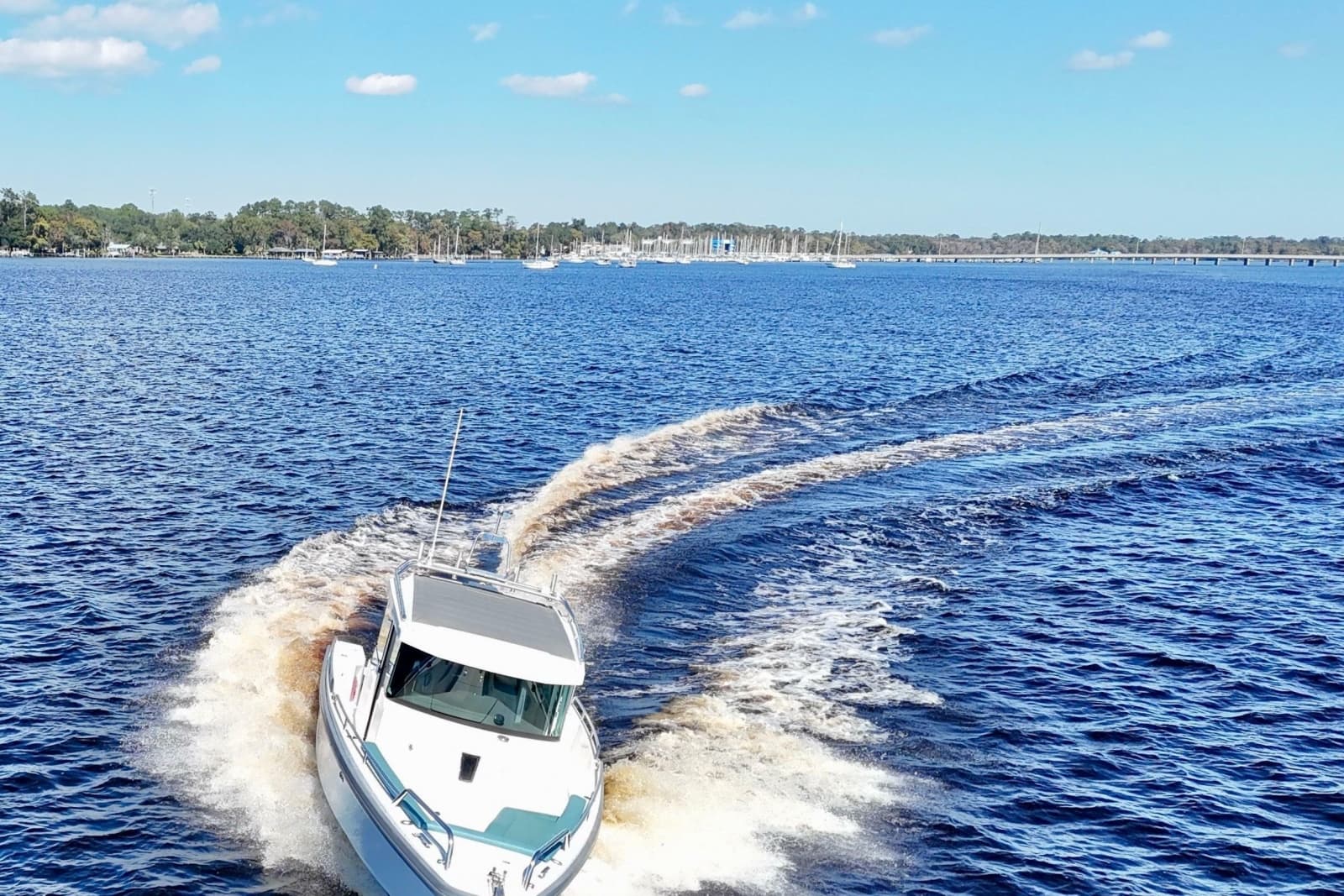 2020 Axopar 28 Cabin - Photo 17