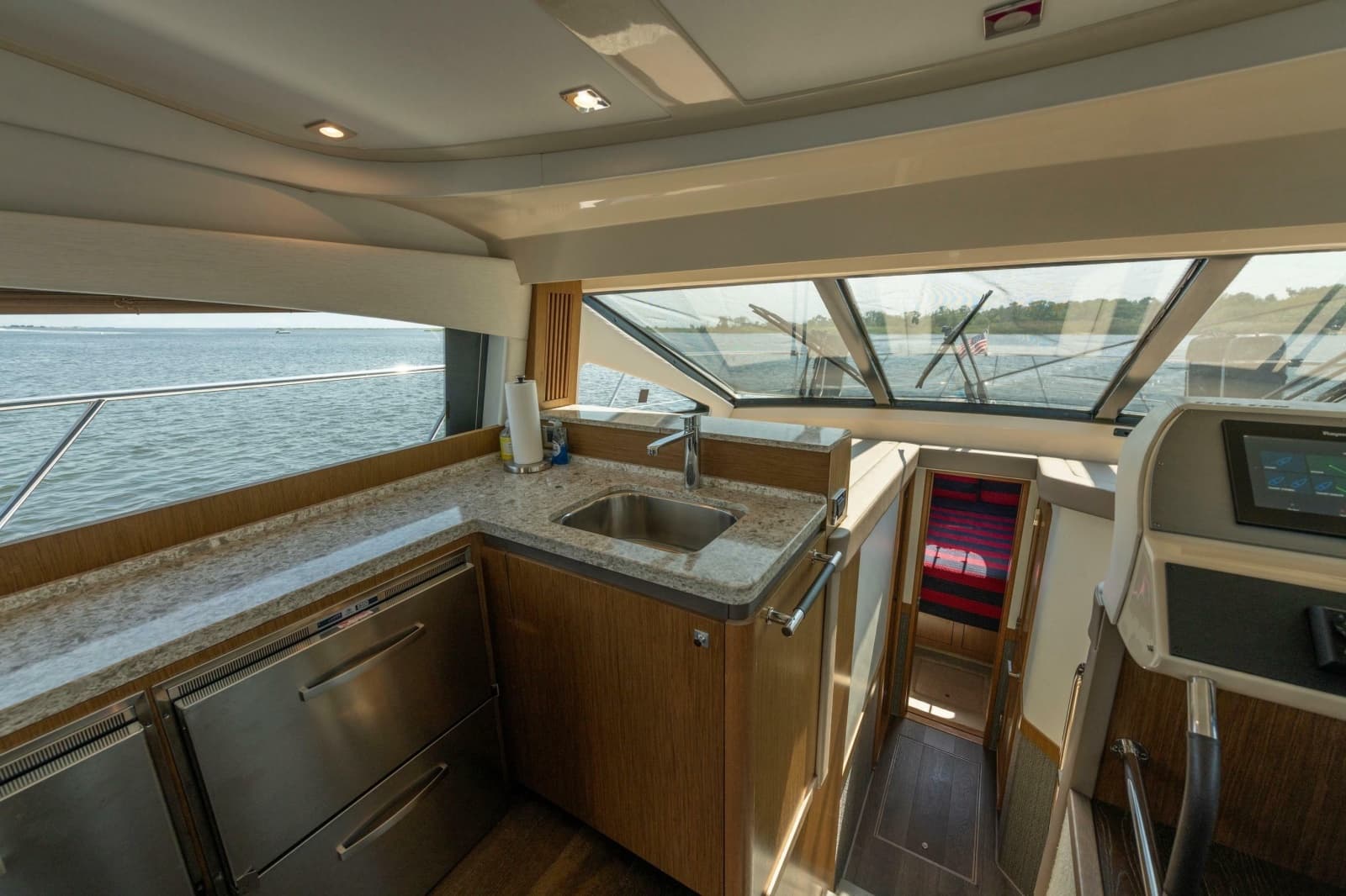 2017 Sea Ray 510 Fly - Photo 37