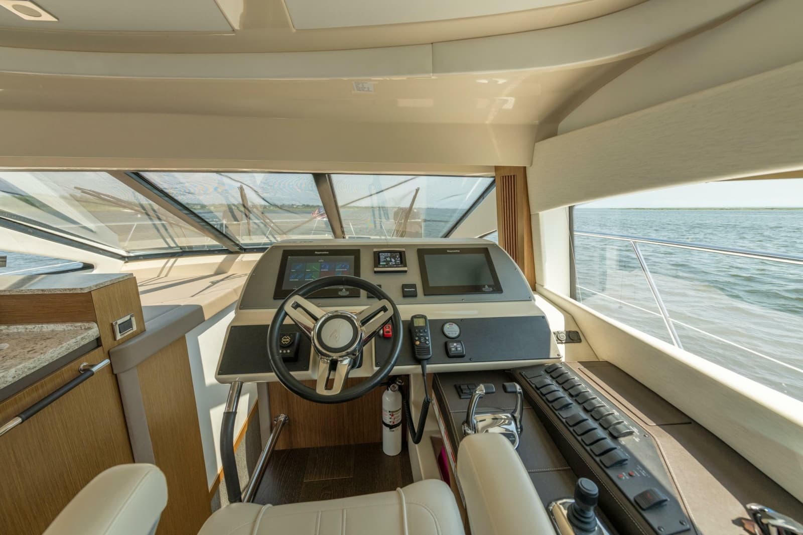 2017 Sea Ray 510 Fly - Photo 46