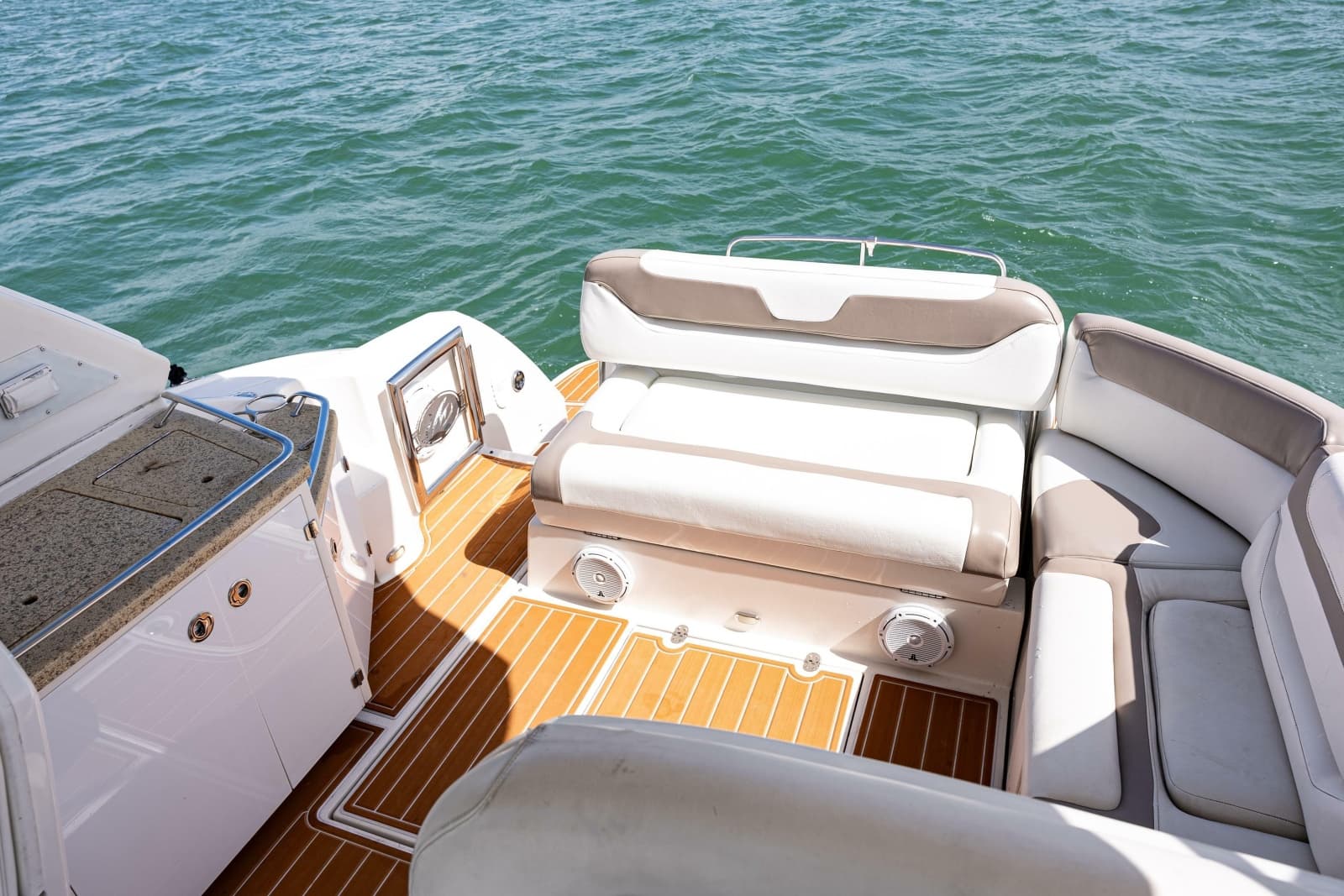 2008 Monterey 400 Sport Yacht - Photo 31