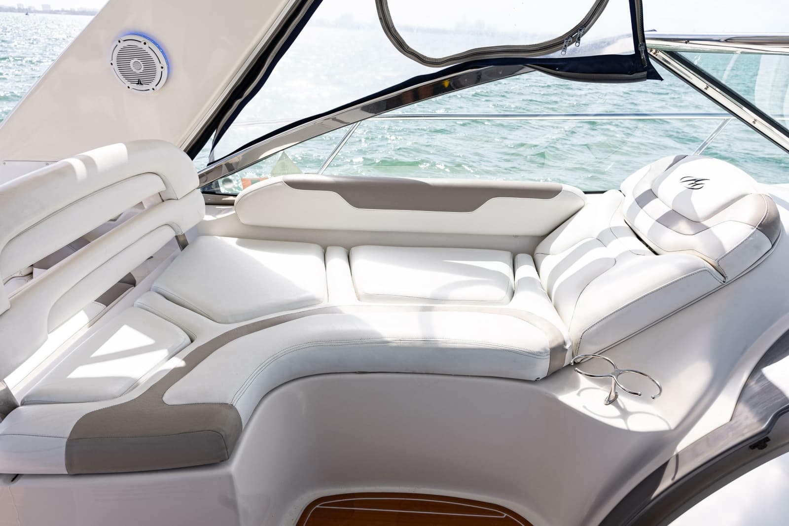 2008 Monterey 400 Sport Yacht - Photo 28