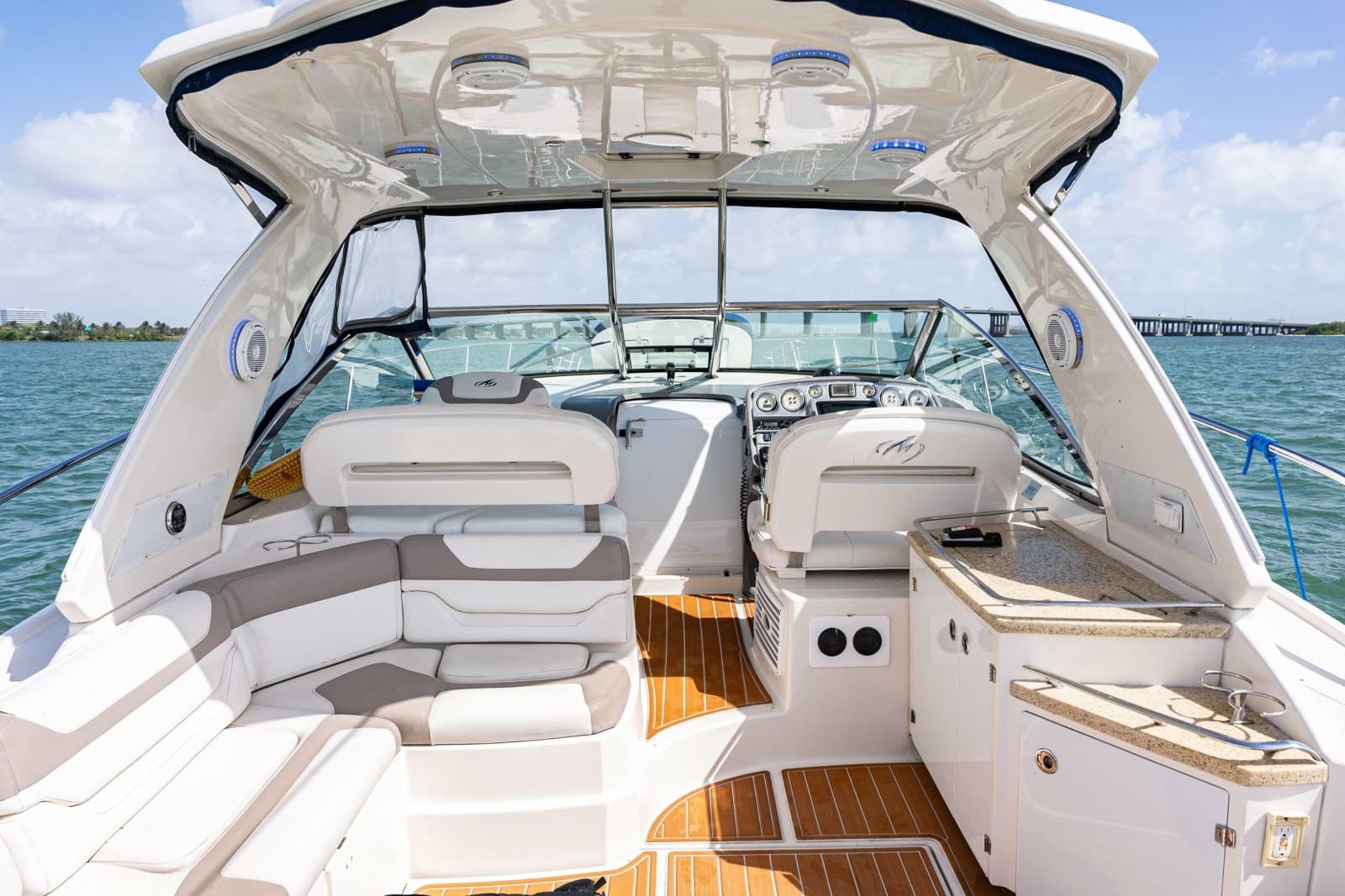 2008 Monterey 400 Sport Yacht - Photo 24
