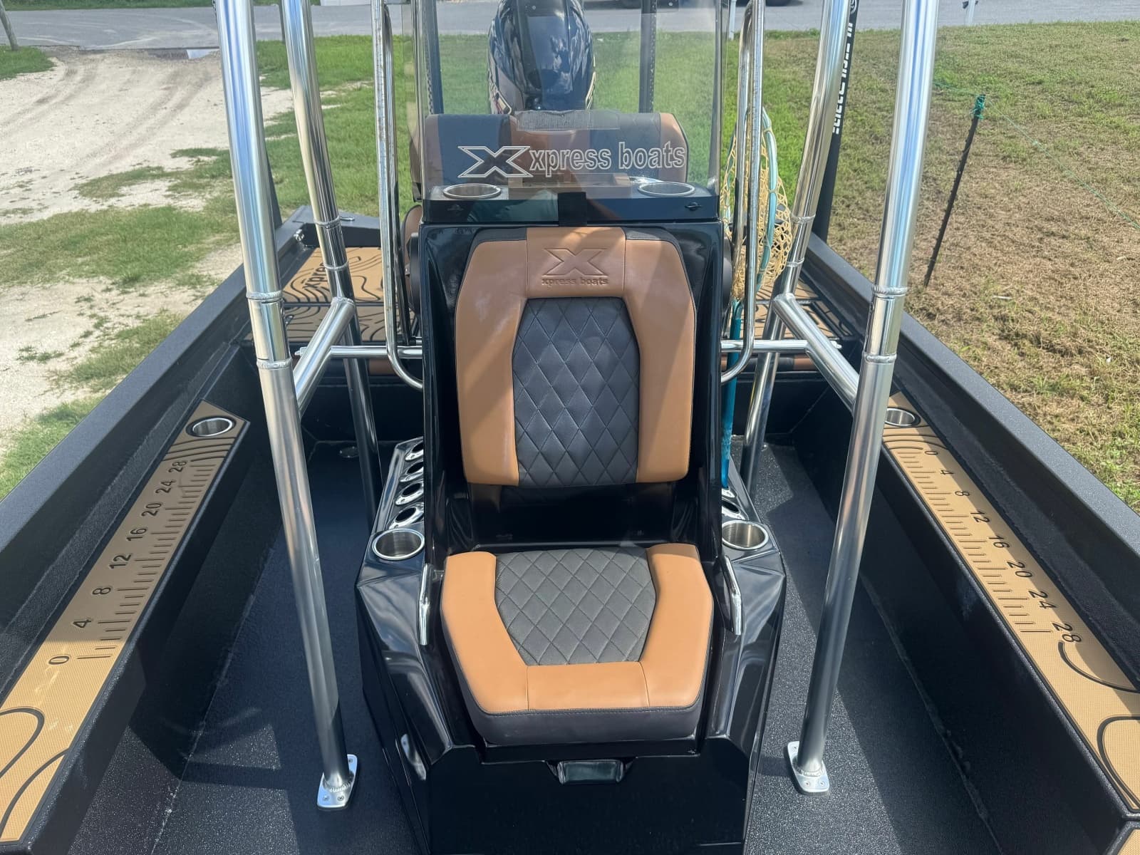 2026 Xpress H22 - Photo 8