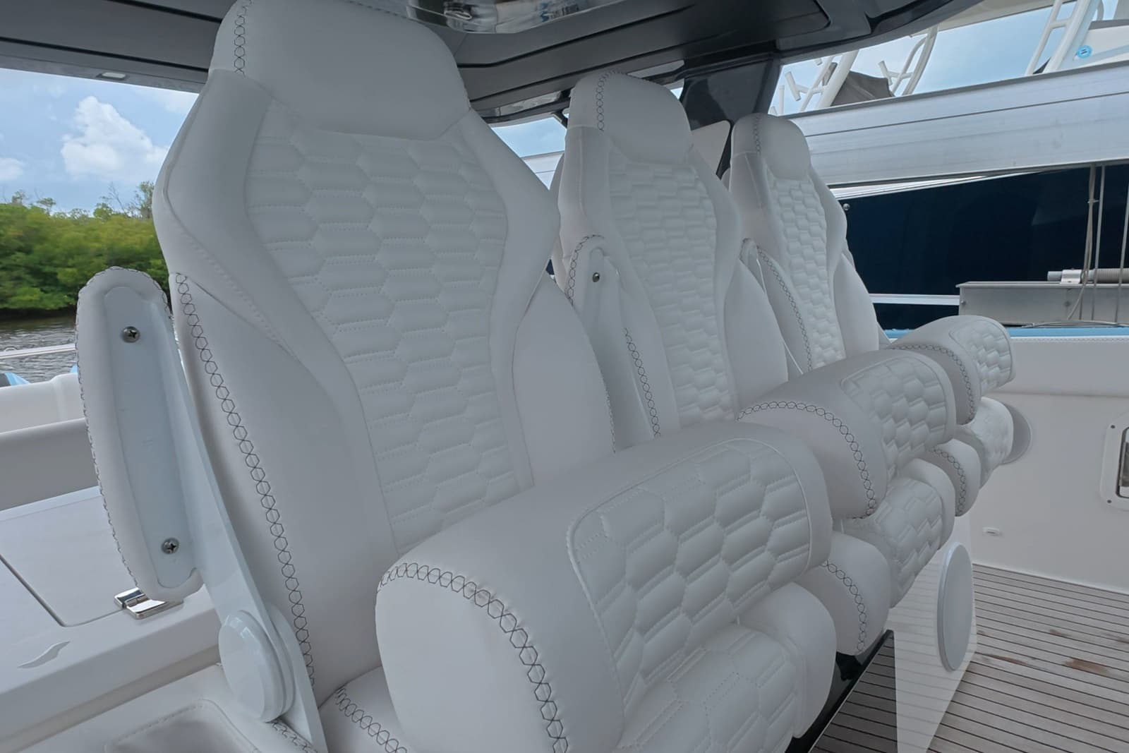 2025 Schaefer V44 - Photo 14