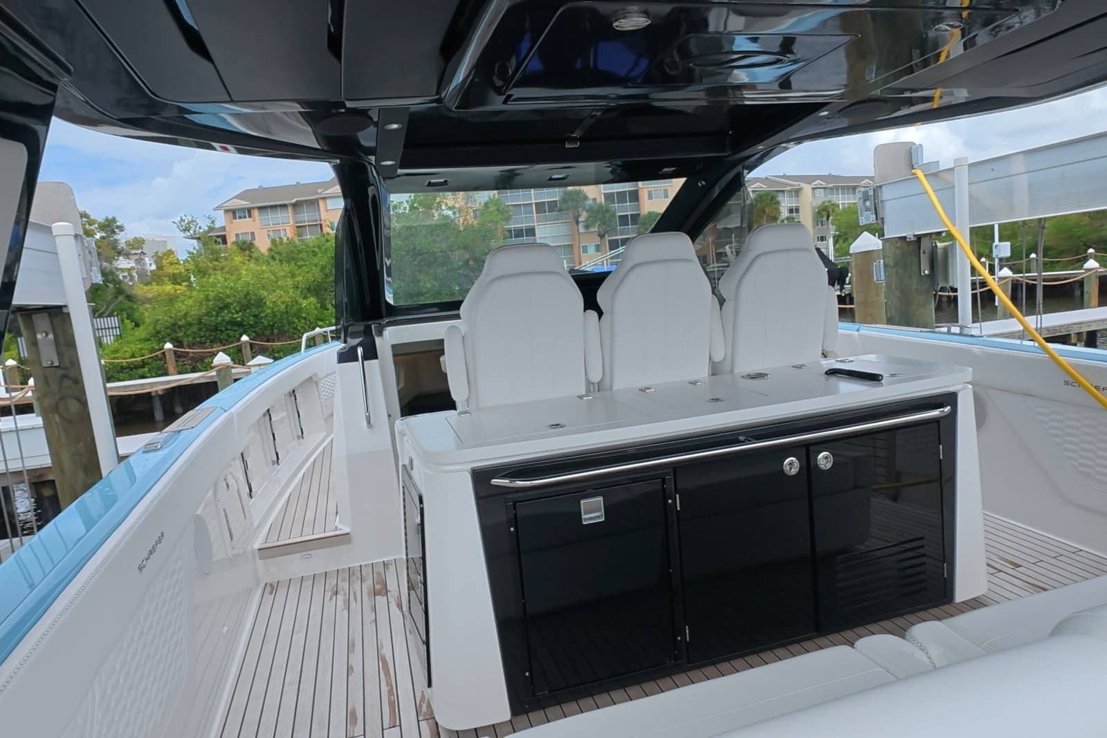 2025 Schaefer V44 - Photo 37