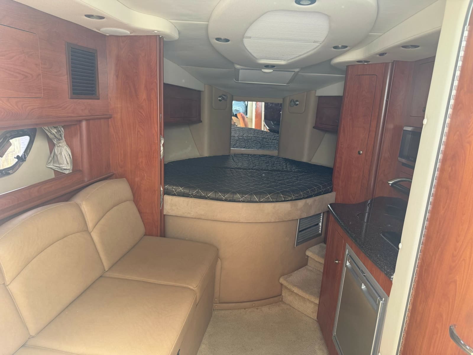 2013 Rinker 310 Express Cruiser - Photo 7
