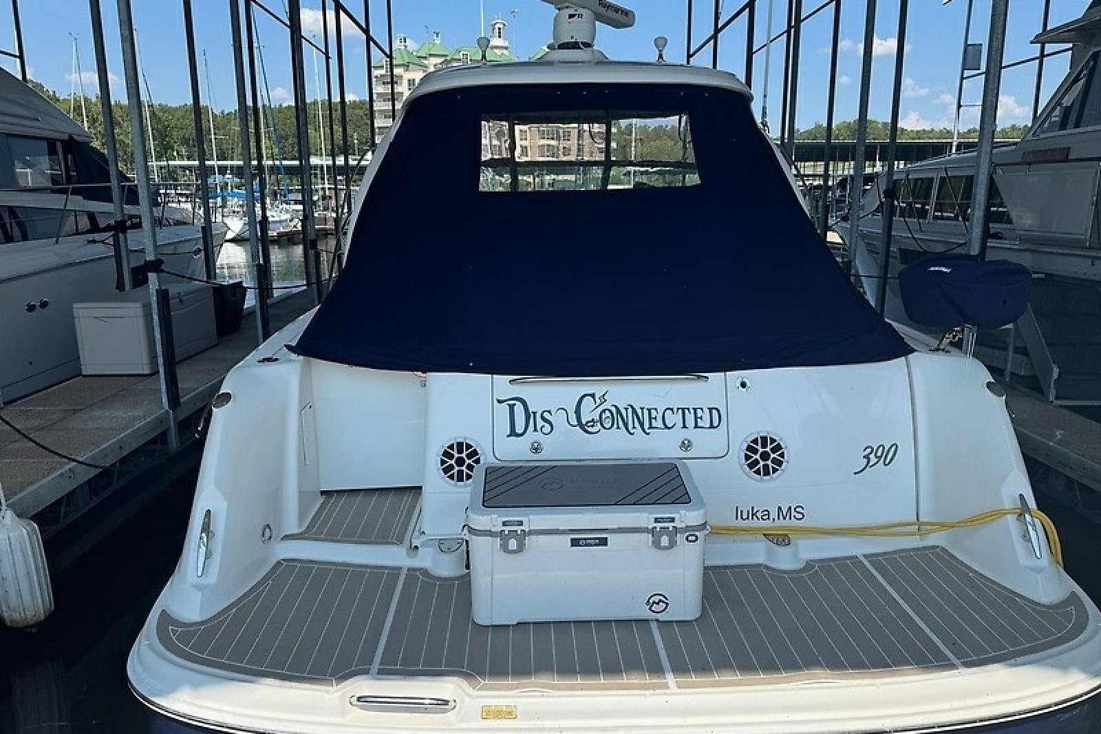 2005 Sea Ray 390 Sundancer - Photo 30