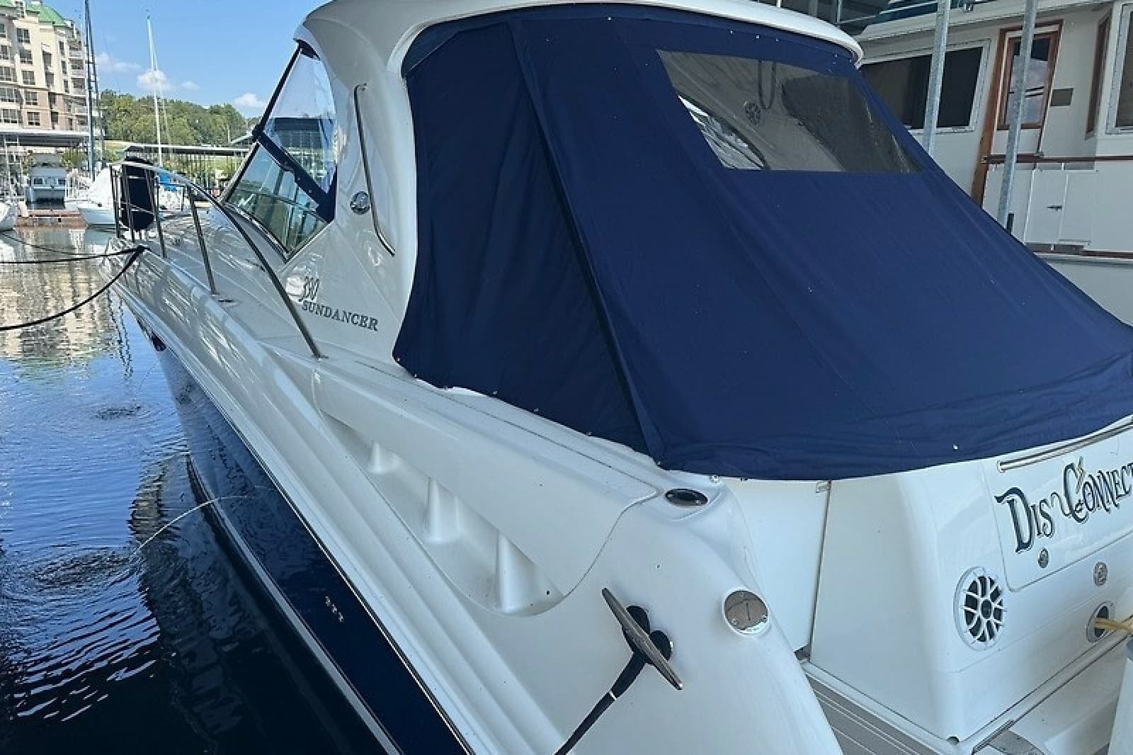 2005 Sea Ray 390 Sundancer - Photo 31