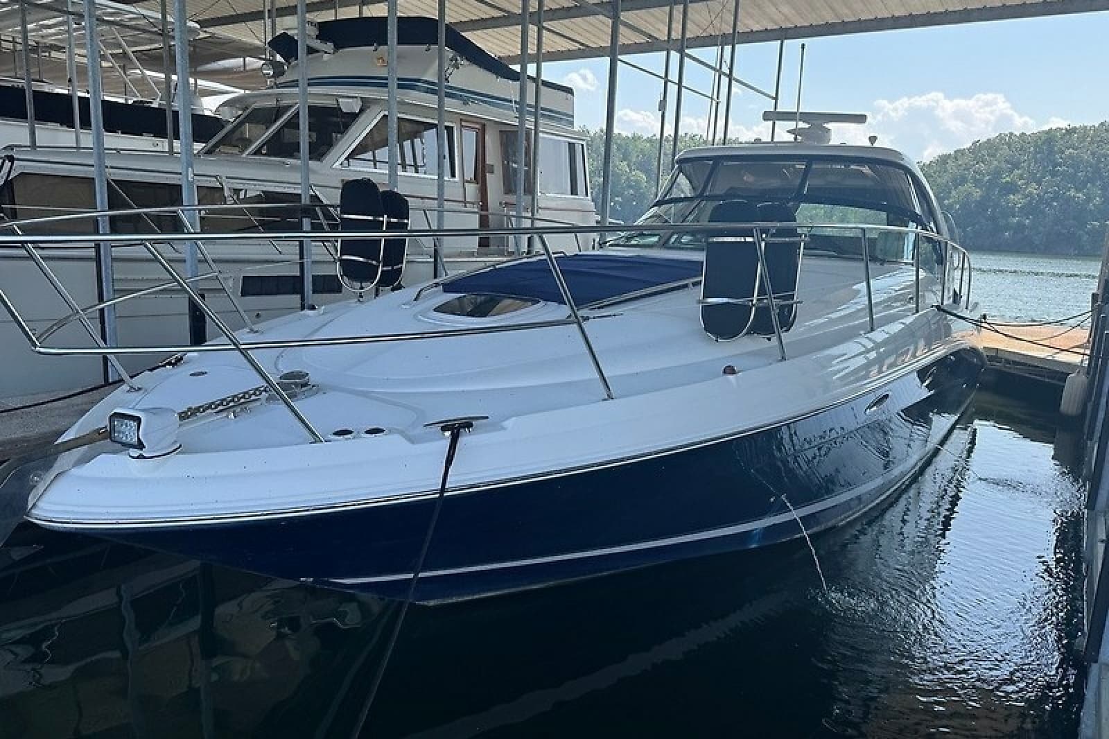 2005 Sea Ray 390 Sundancer - Photo 18