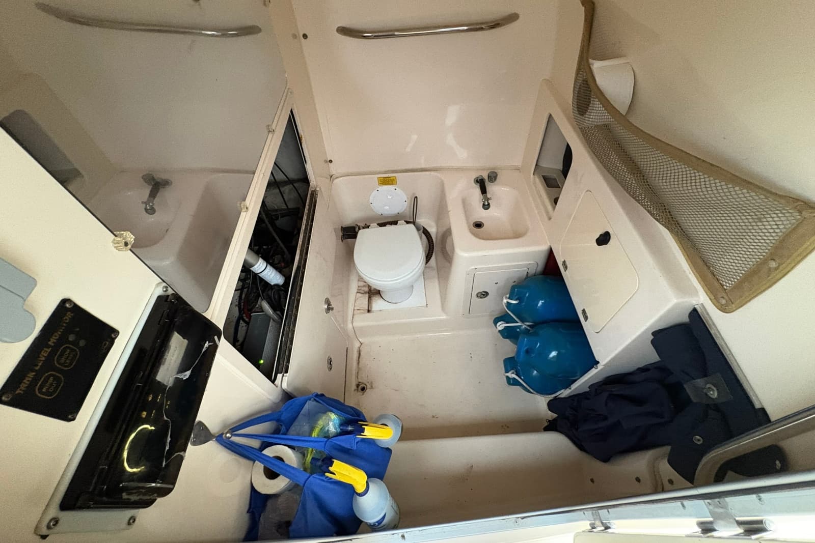 2004 Grady-White Bimini 306 - Photo 18