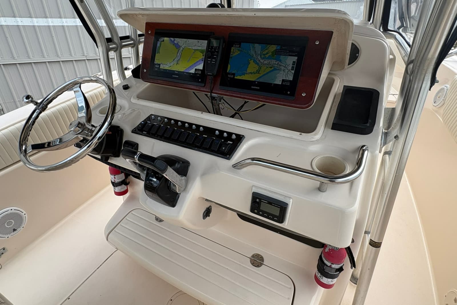 2004 Grady-White Bimini 306 - Photo 19