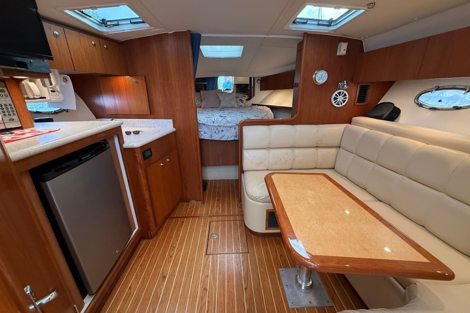 2003 Tiara Yachts 3500 Open - Photo 23