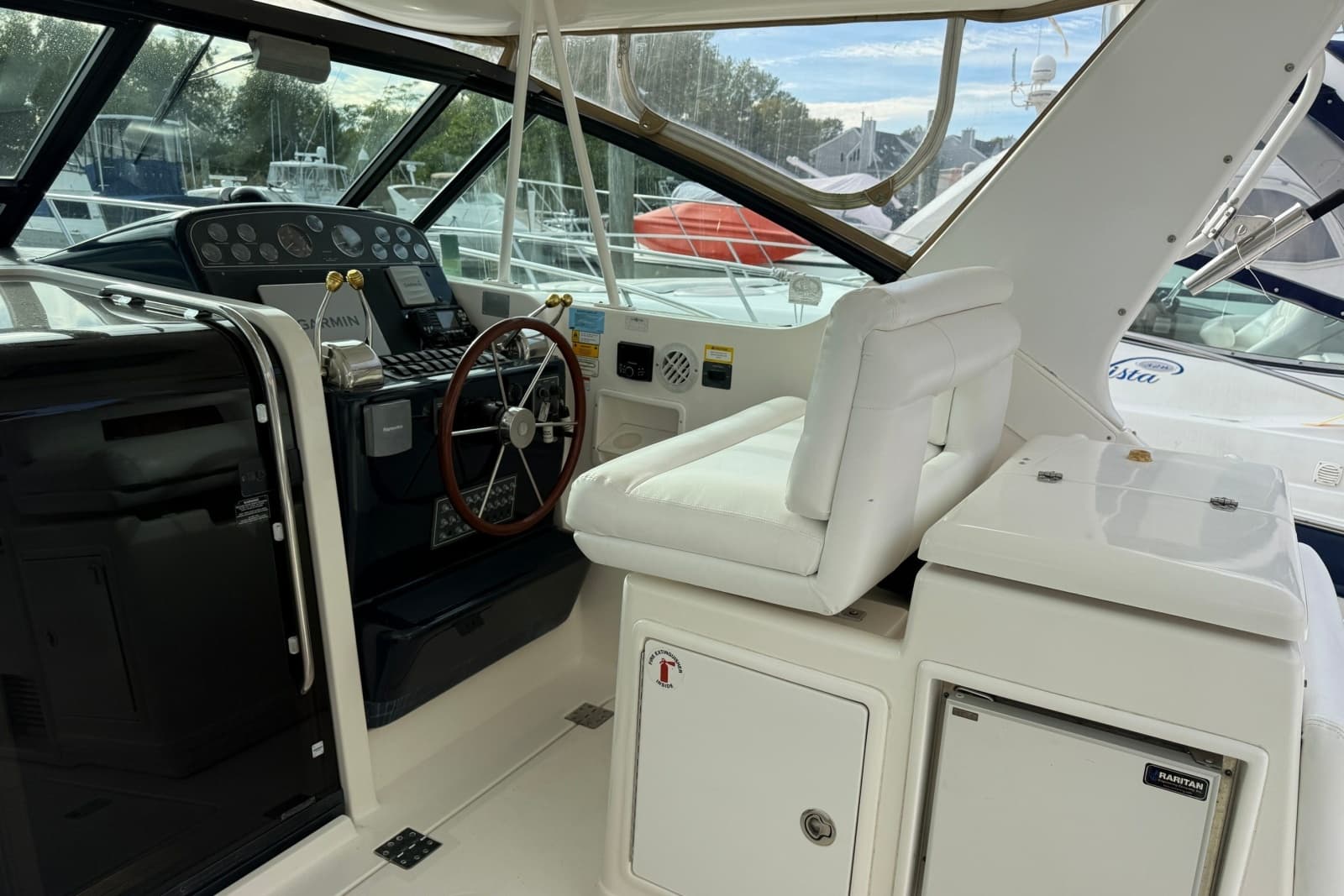 2003 Tiara Yachts 3500 Open - Photo 16