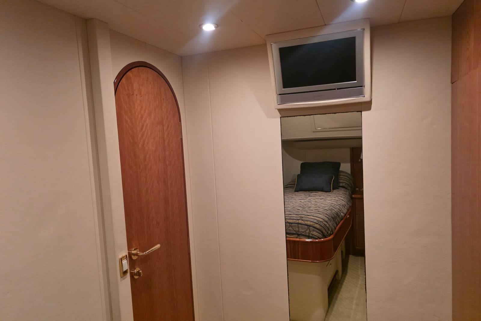 2002 Neptunus 56 Flybridge - Photo 72