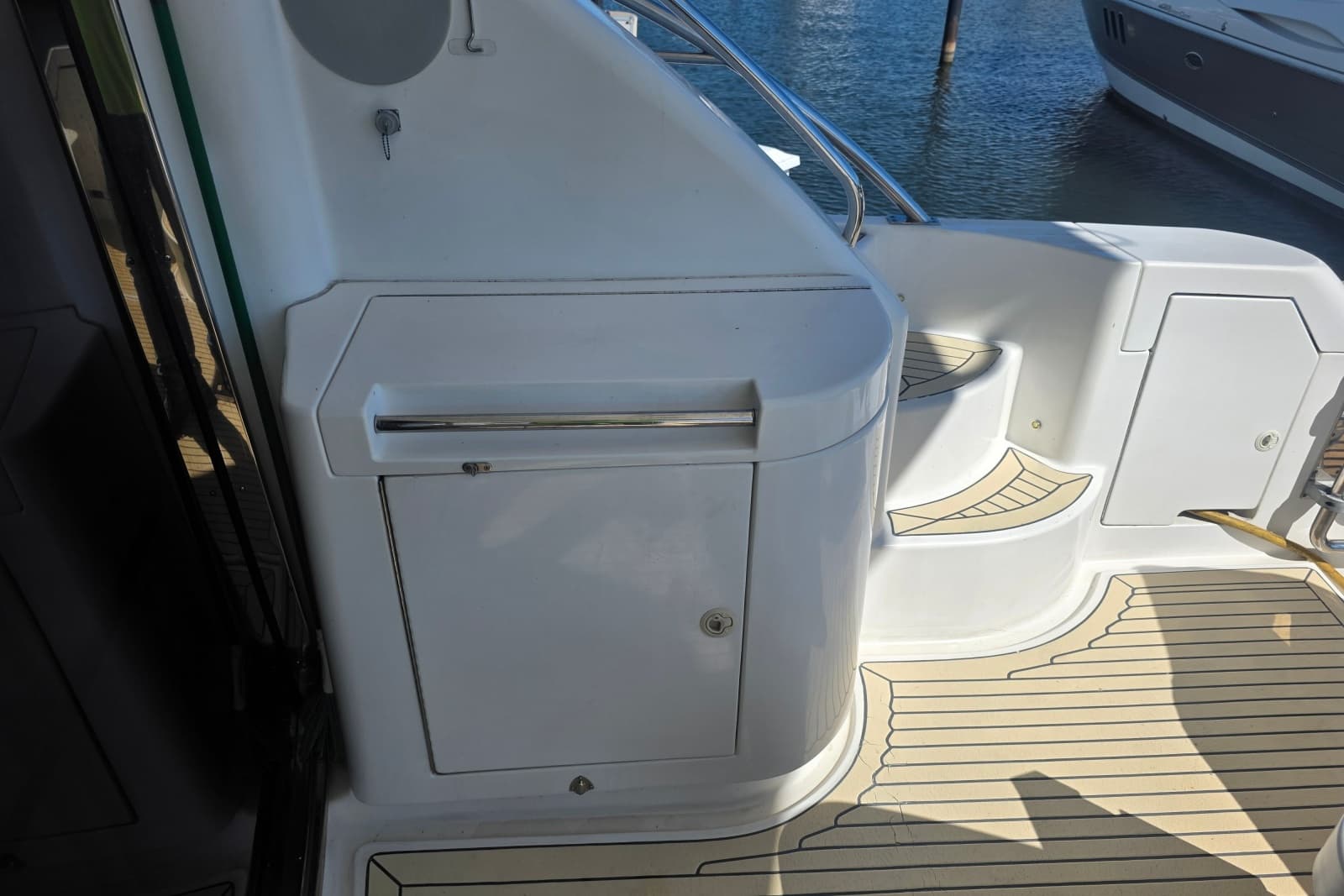 2002 Neptunus 56 Flybridge - Photo 19