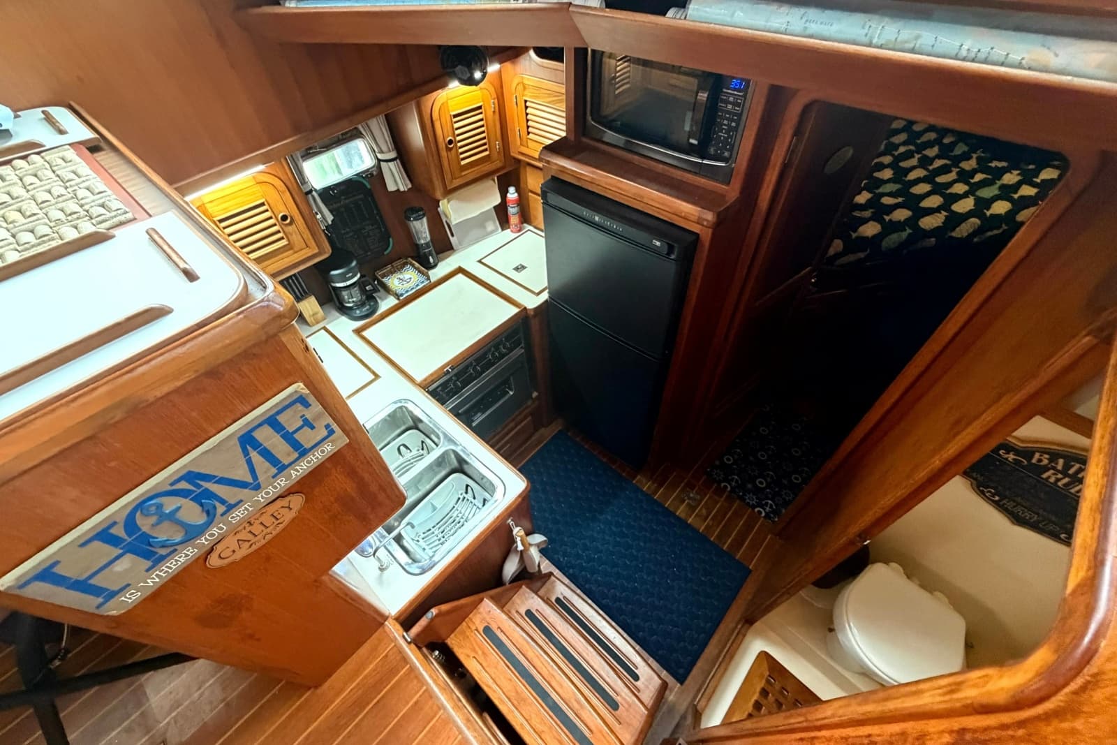 1998 Heritage East 36 Sundeck Trawler - Photo 42
