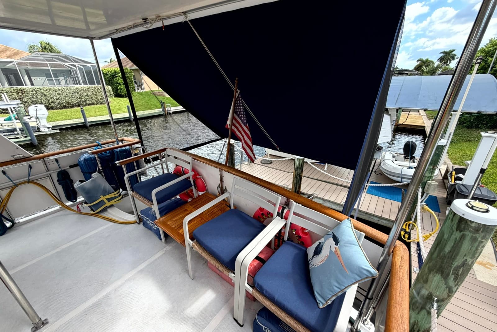 1998 Heritage East 36 Sundeck Trawler - Photo 34