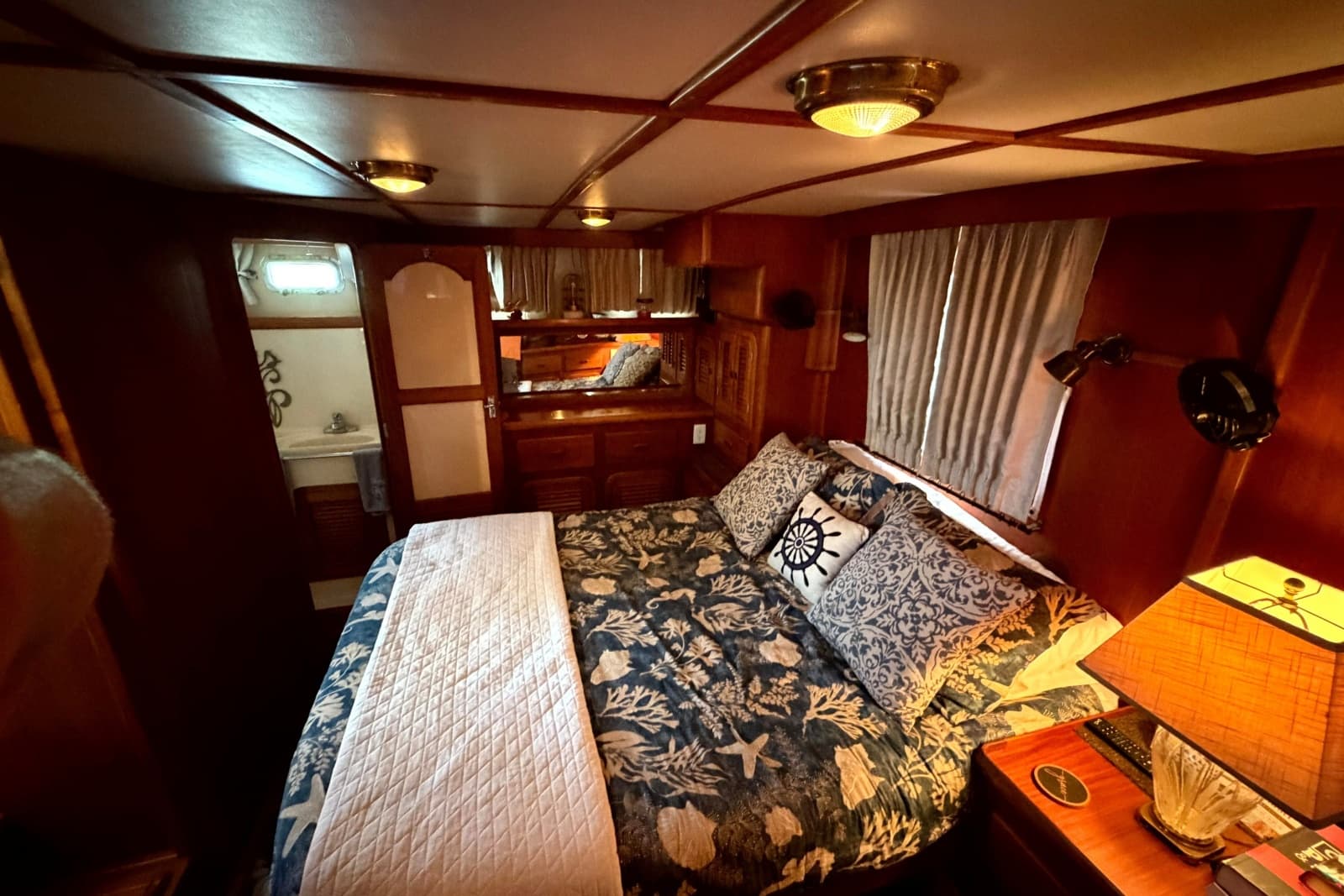 1998 Heritage East 36 Sundeck Trawler - Photo 79