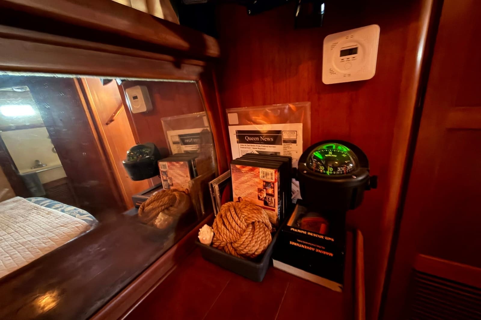 1998 Heritage East 36 Sundeck Trawler - Photo 83