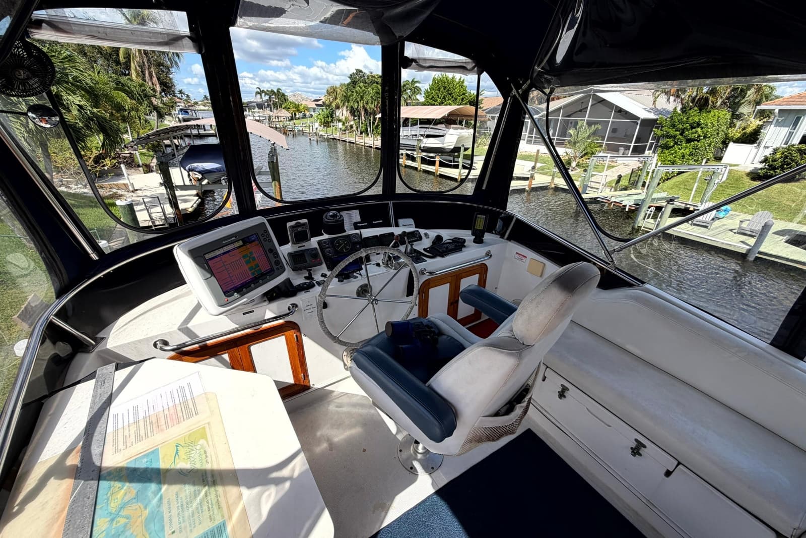 1998 Heritage East 36 Sundeck Trawler - Photo 22