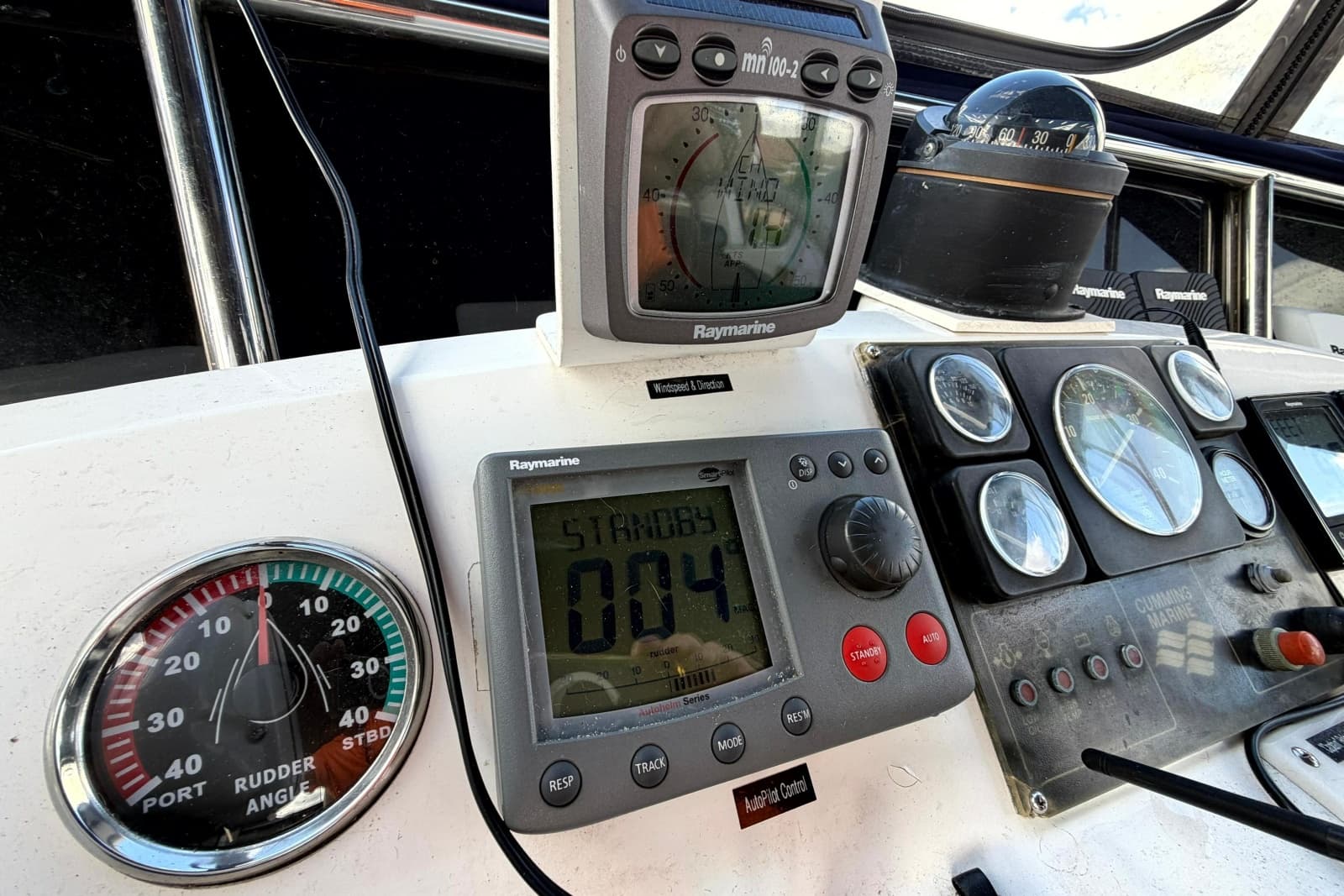 1998 Heritage East 36 Sundeck Trawler - Photo 19