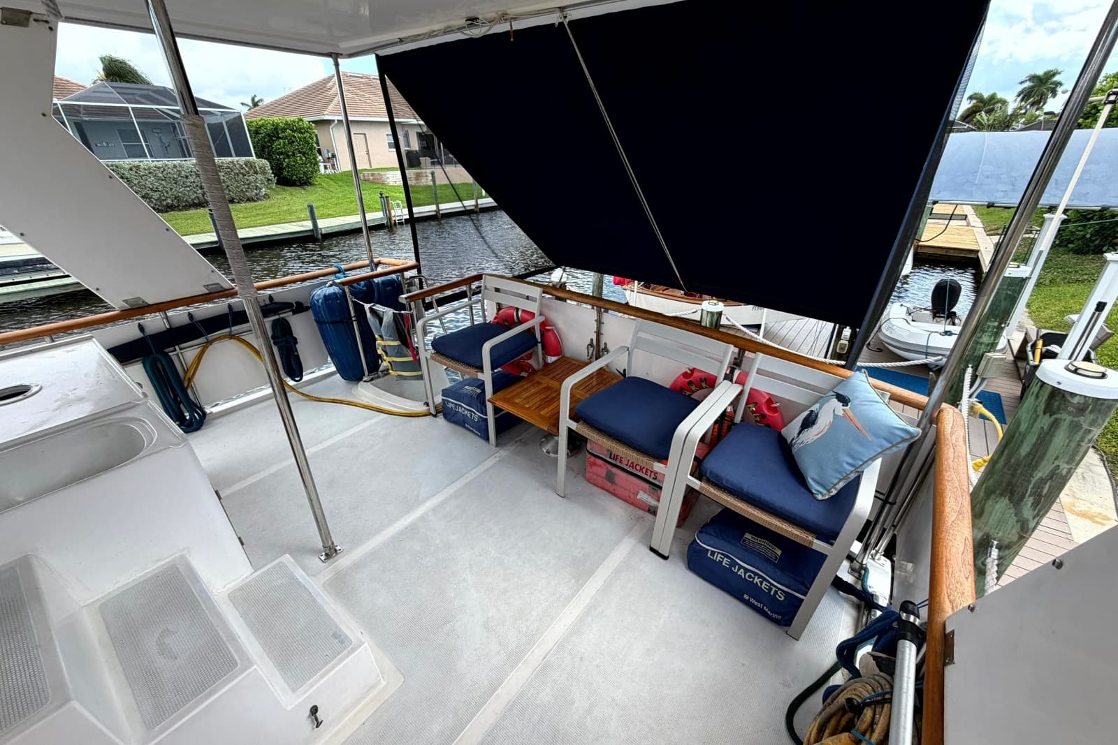 1998 Heritage East 36 Sundeck Trawler - Photo 31