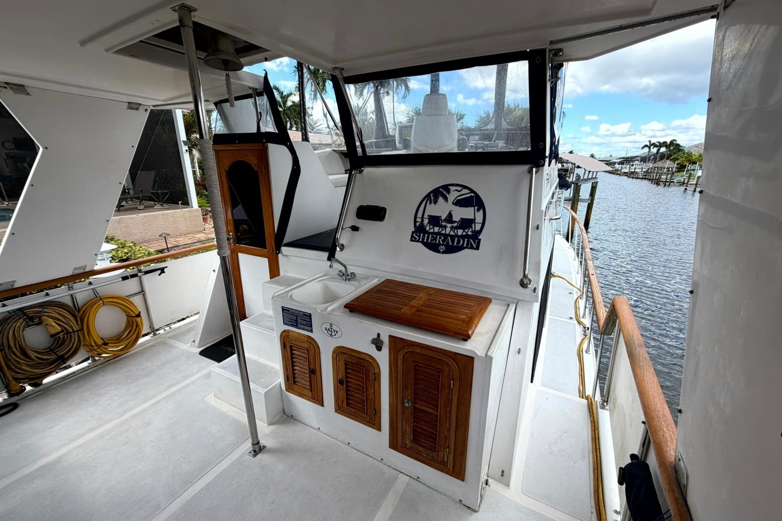 1998 Heritage East 36 Sundeck Trawler - Photo 29
