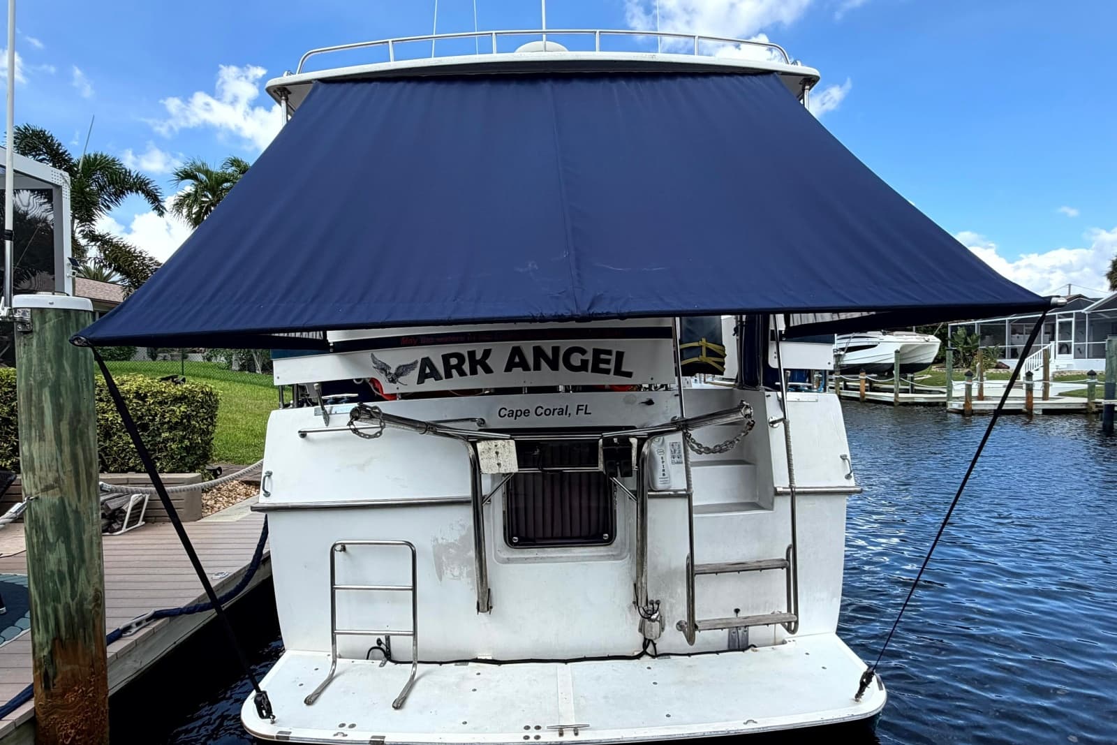 1998 Heritage East 36 Sundeck Trawler - Photo 6
