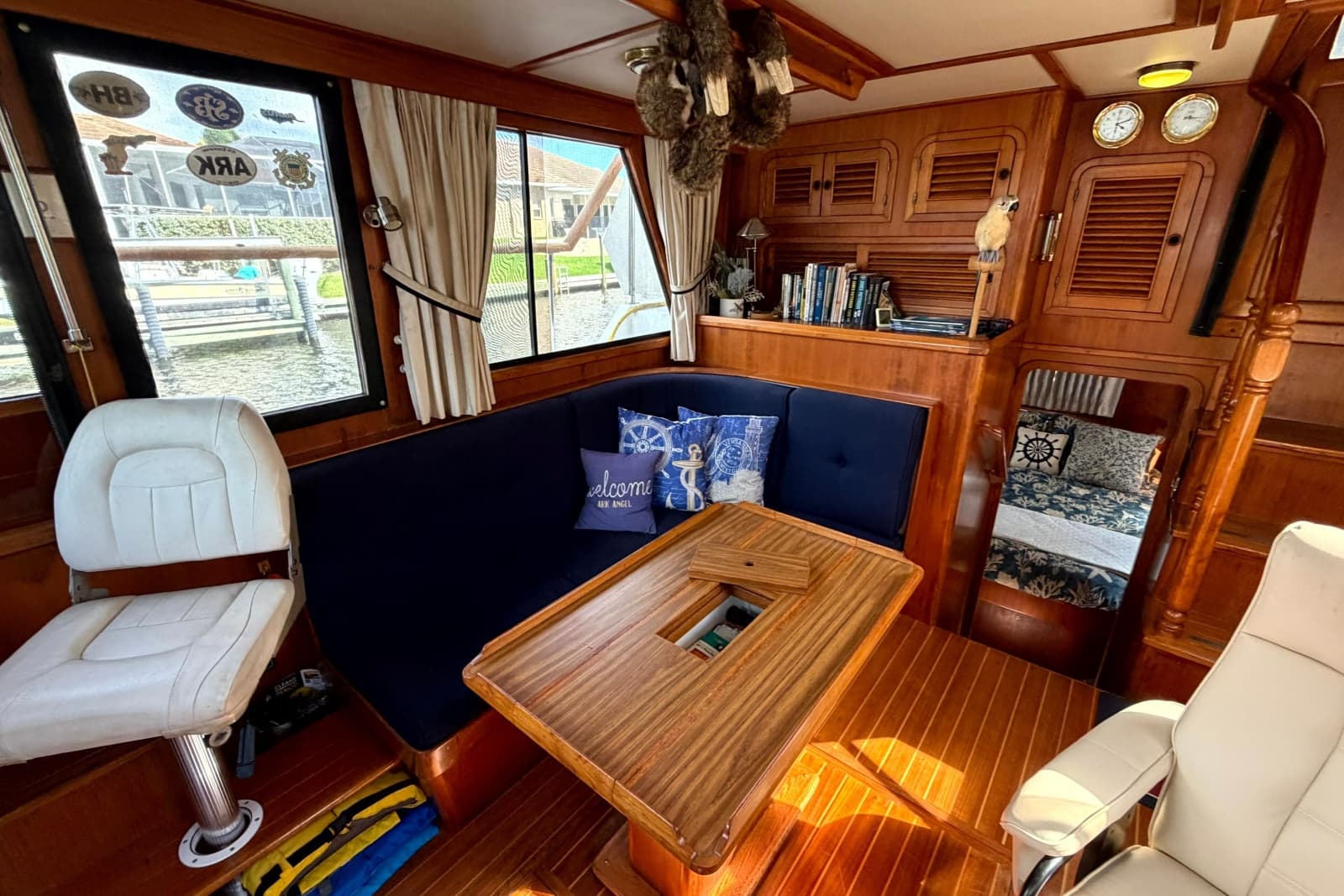 1998 Heritage East 36 Sundeck Trawler - Photo 68