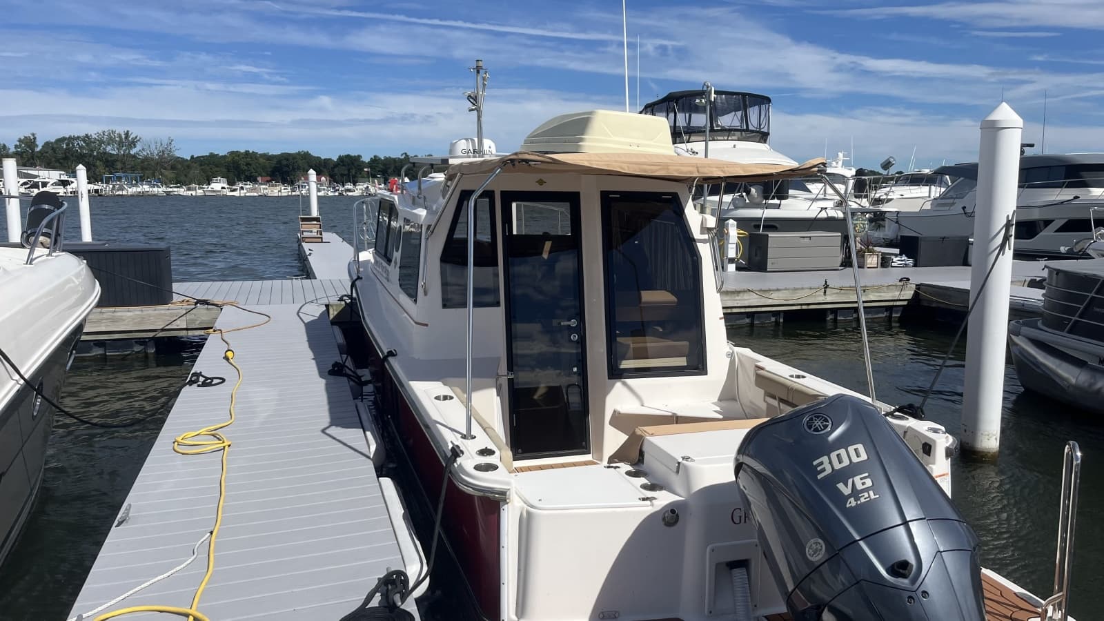 2022 Ranger Tugs R27 - Photo 2