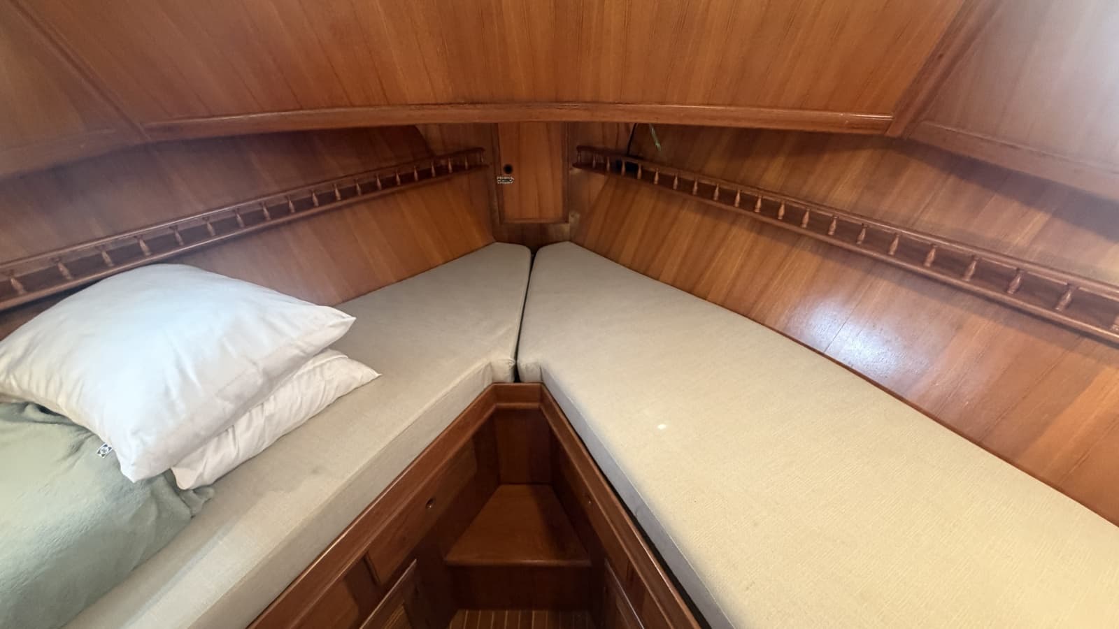 1987 Albin 43 Double Cabin - Photo 21