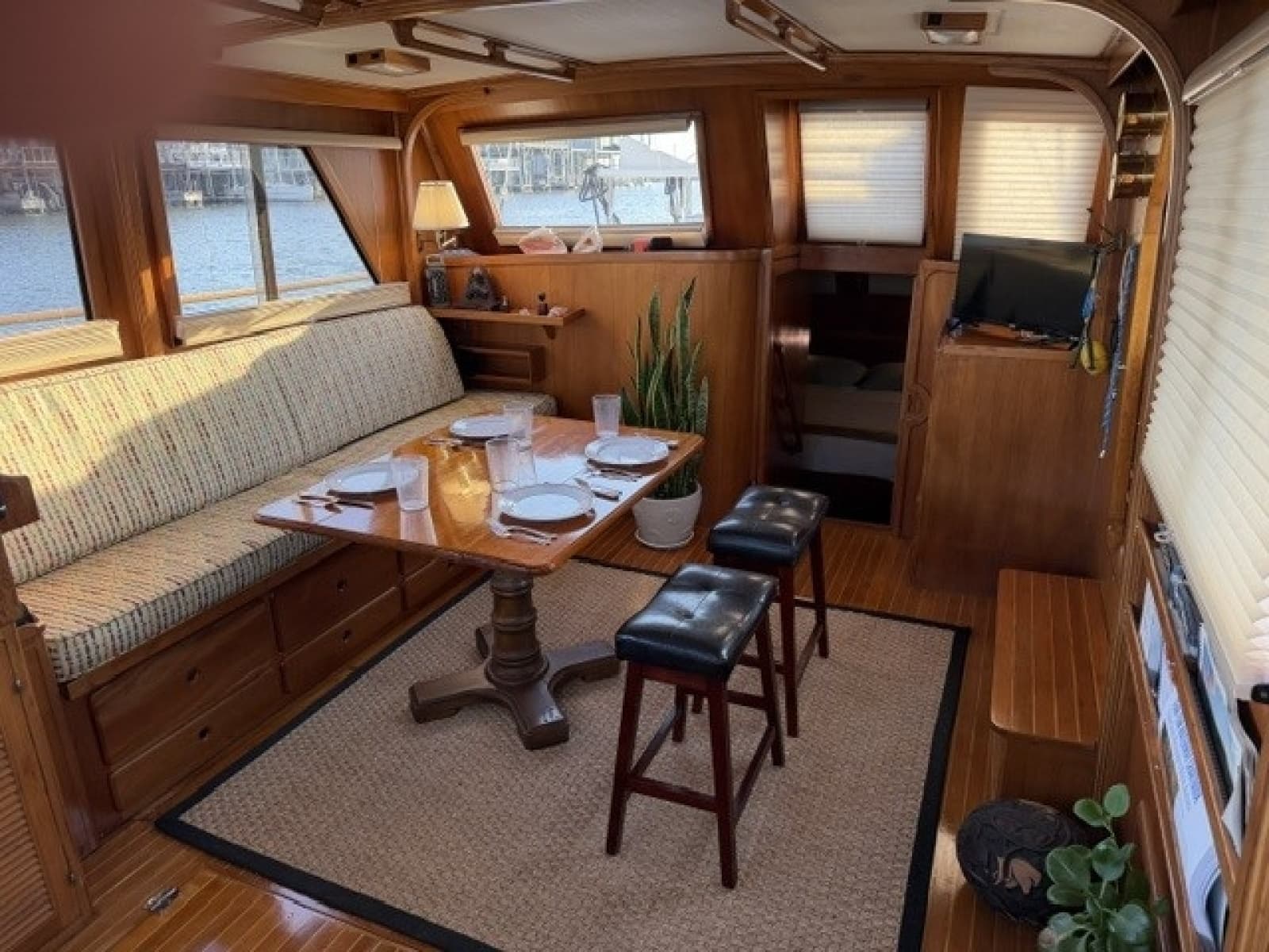 1987 Albin 43 Double Cabin - Photo 6