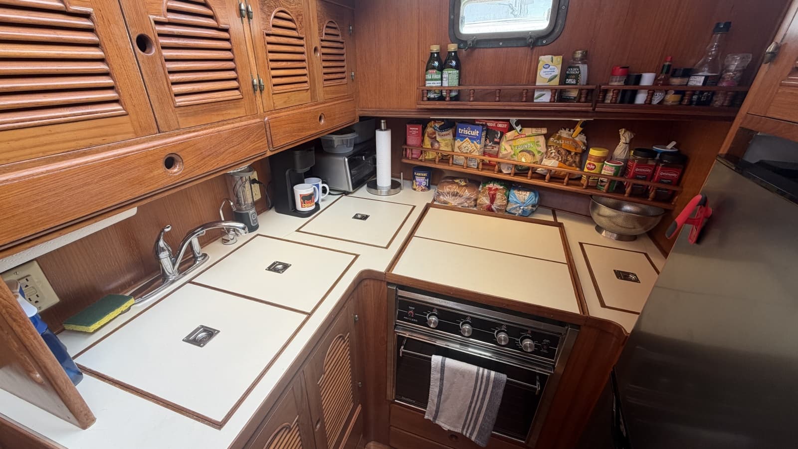1987 Albin 43 Double Cabin - Photo 18