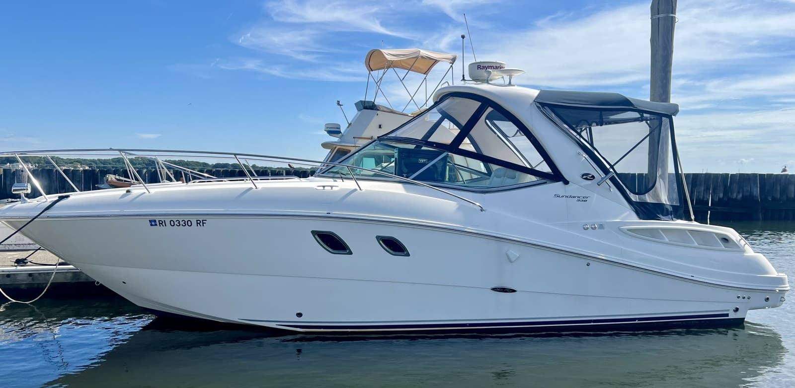 2010 Sea Ray 33 Sundancer - Photo 1