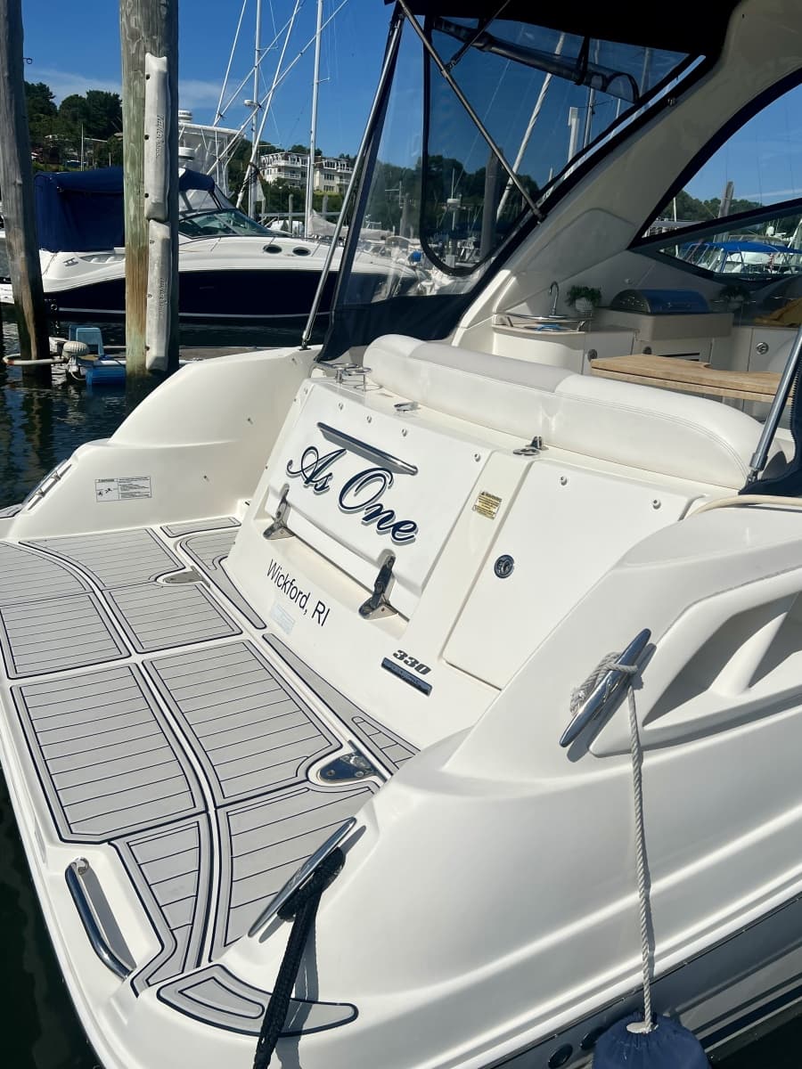2010 Sea Ray 33 Sundancer - Photo 4