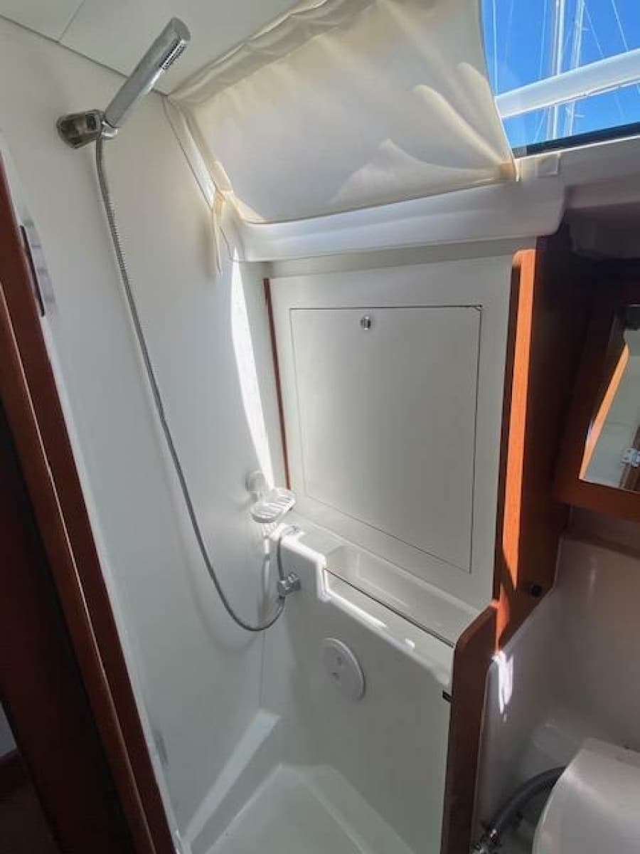 2015 Beneteau 41 - Photo 10