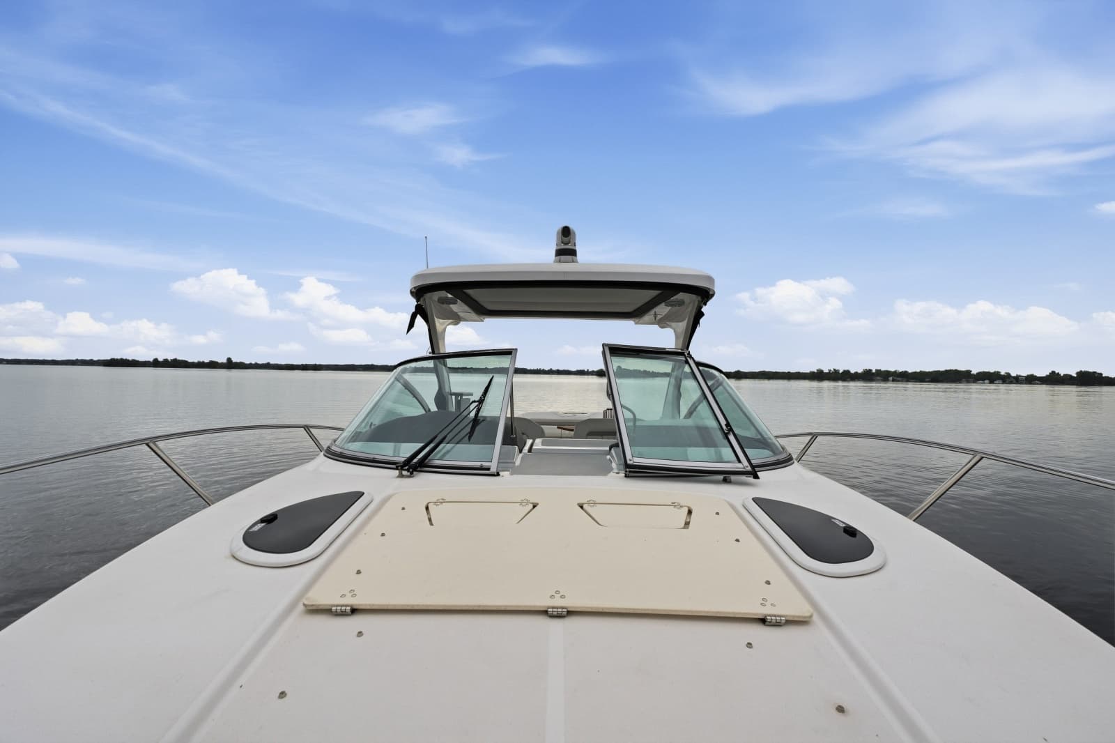 2021 Regal 33 Express - Photo 24