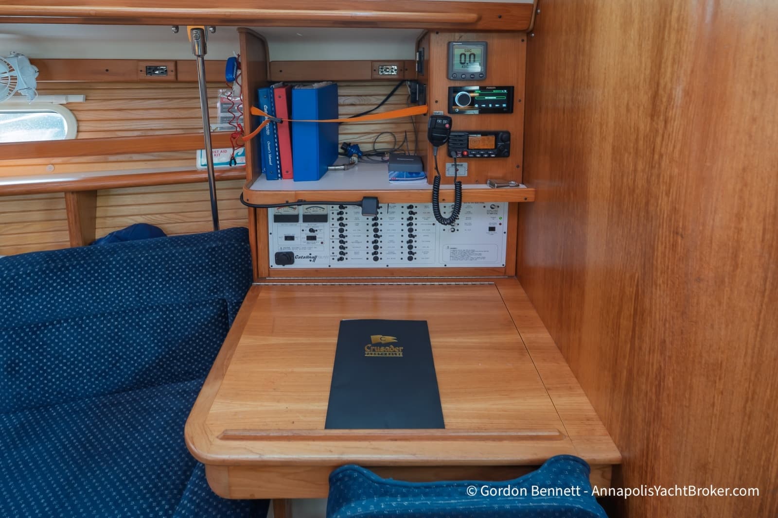 2003 Catalina 380 - Photo 32