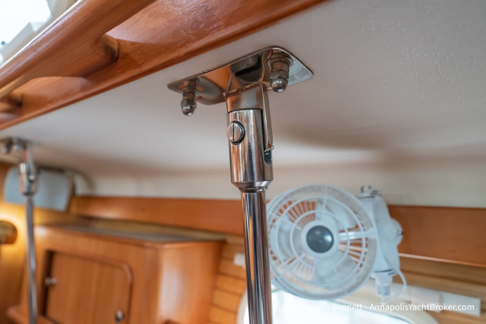 2003 Catalina 380 - Photo 52