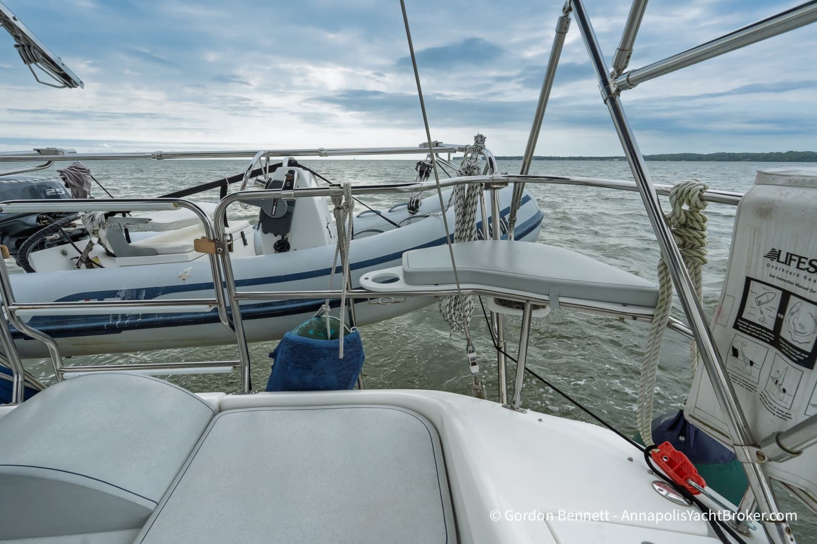 2003 Catalina 380 - Photo 25