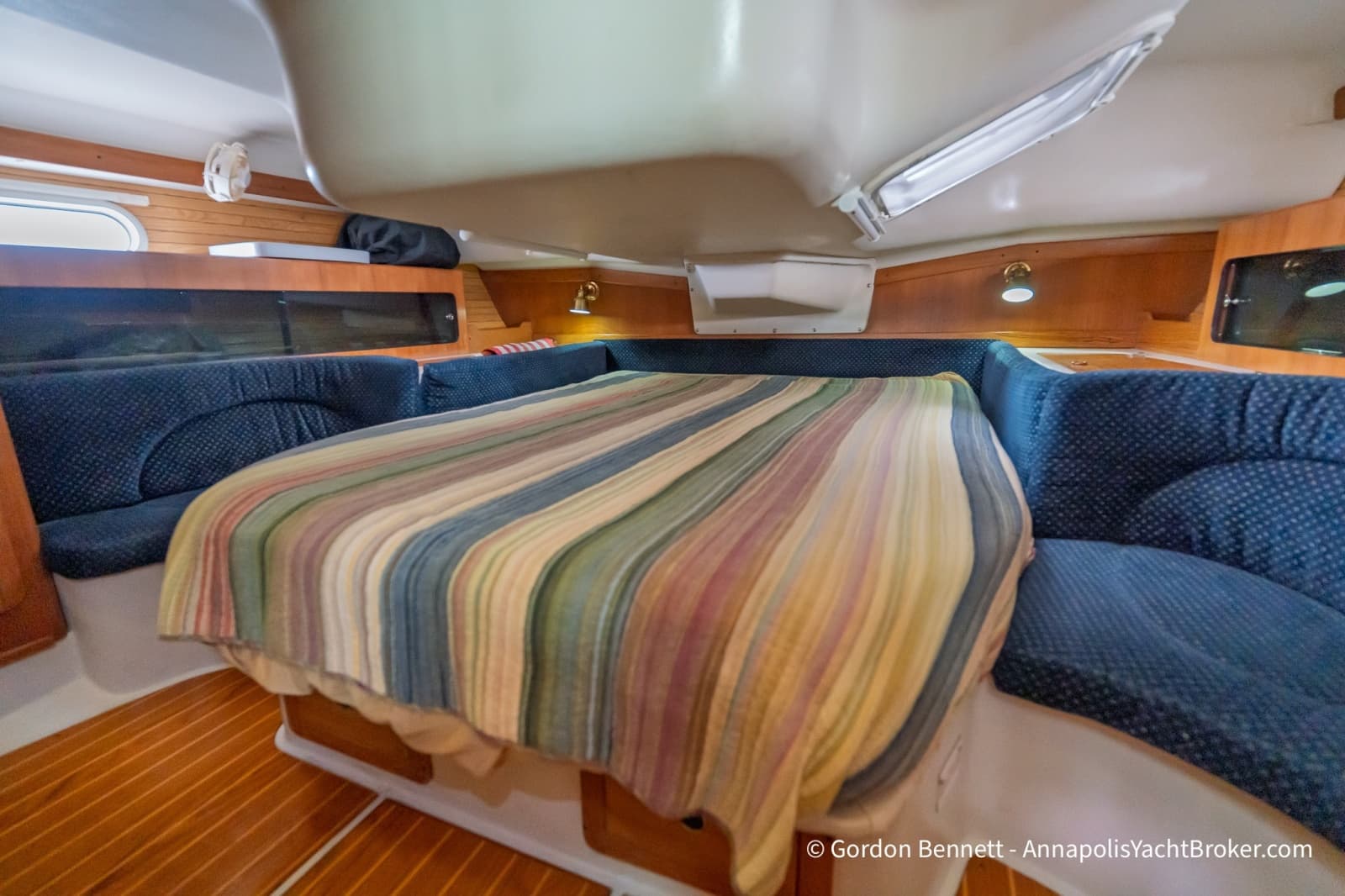 2003 Catalina 380 - Photo 5