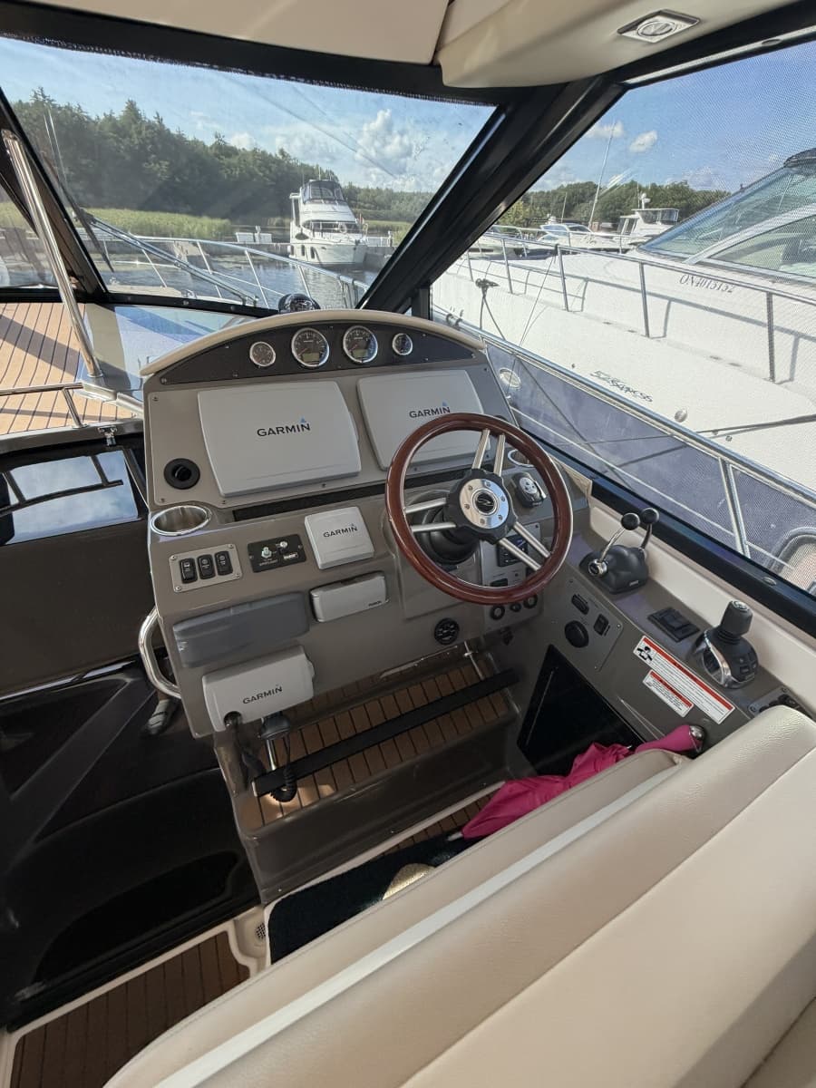 2011 Regal 46 Sports Coupe - Photo 9