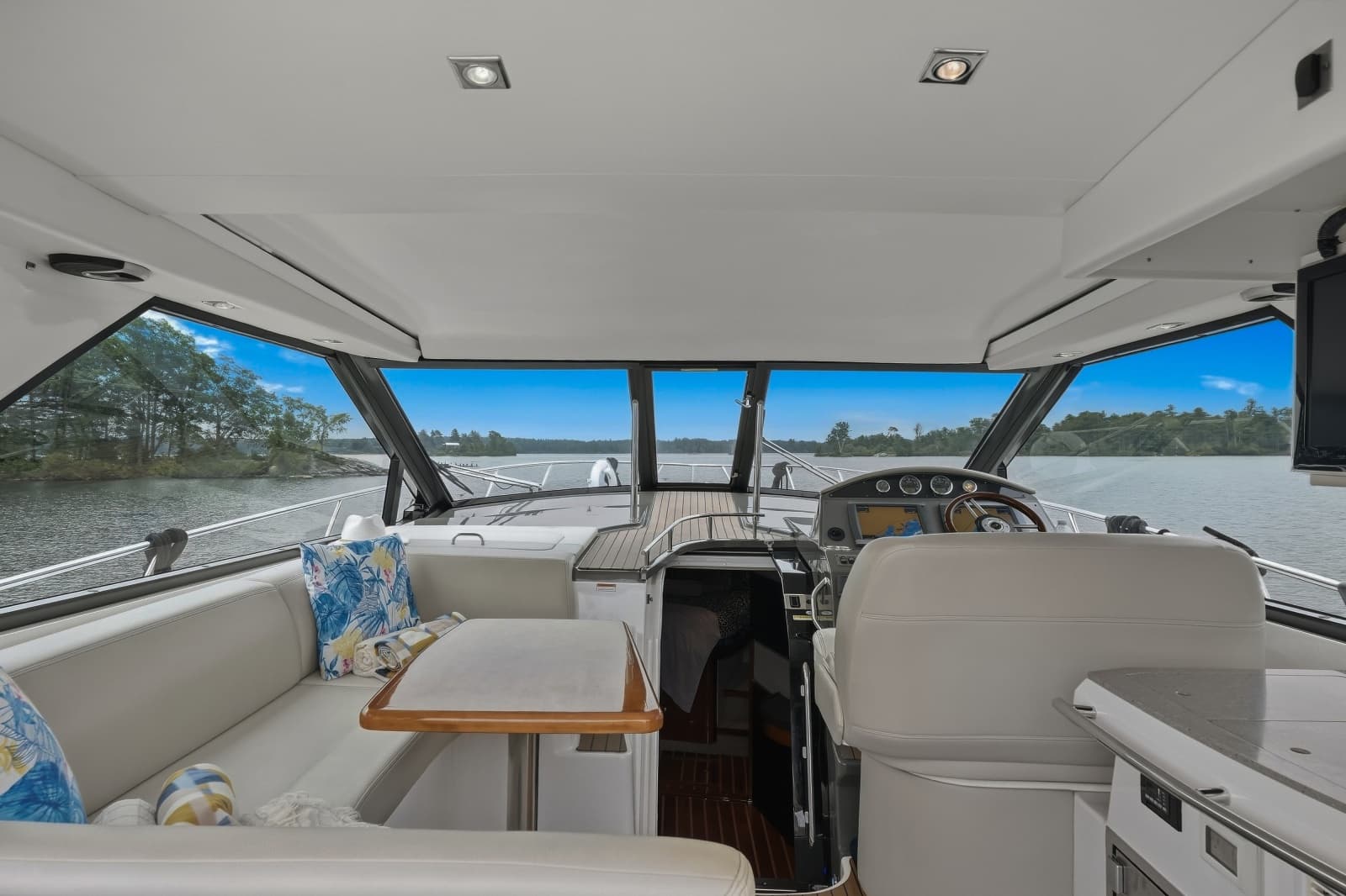 2011 Regal 46 Sports Coupe - Photo 7