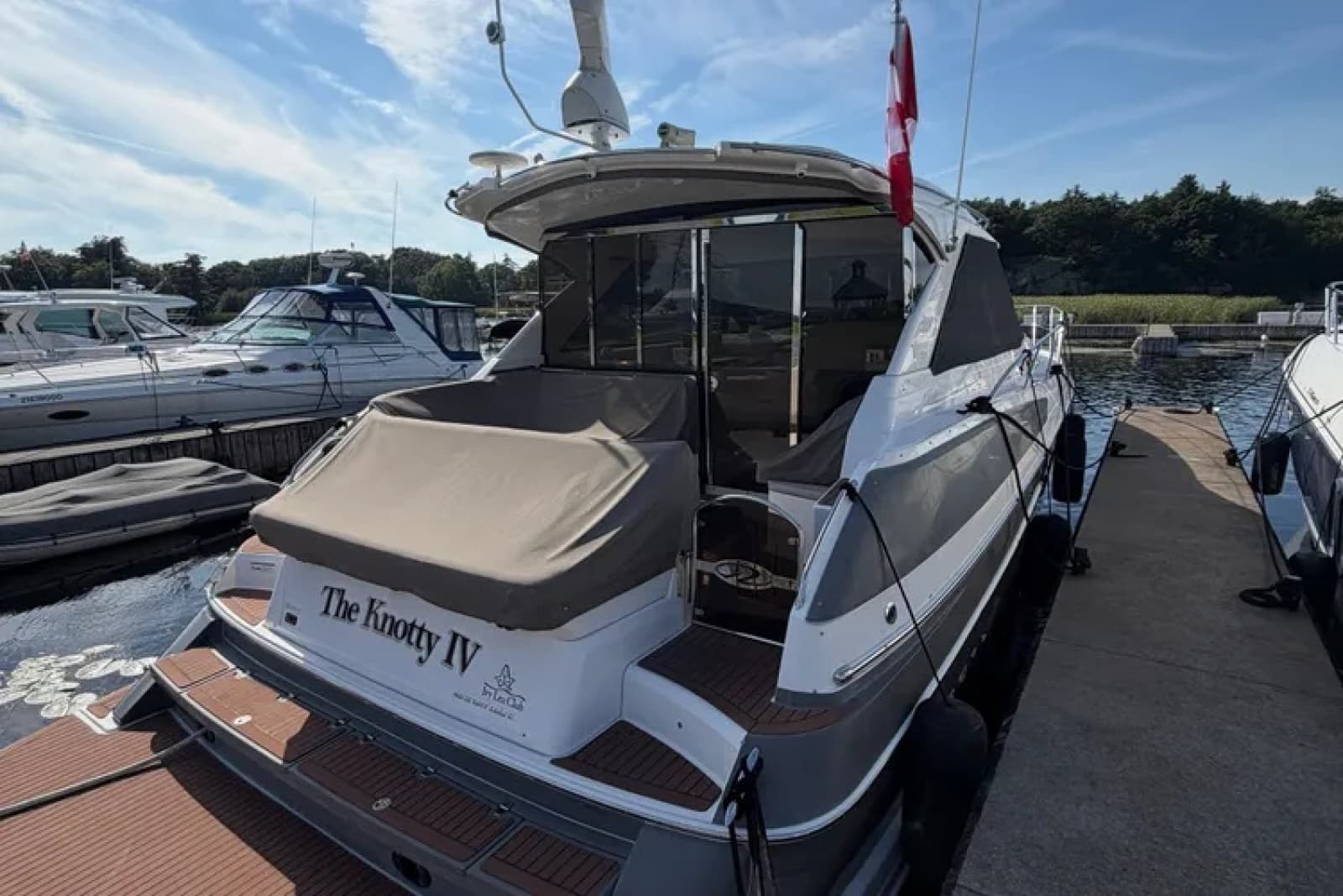 2011 Regal 46 Sports Coupe - Photo 2