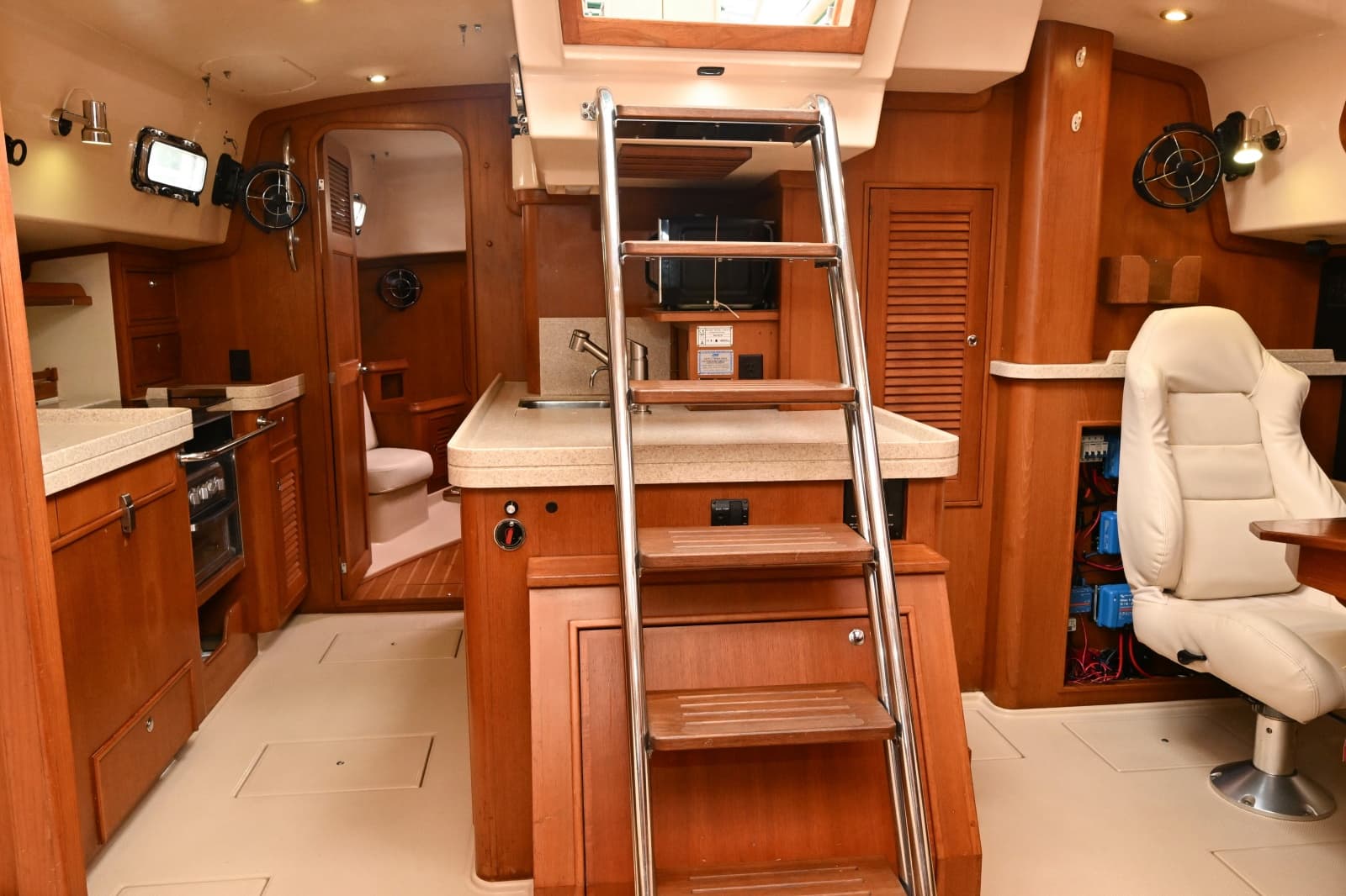 2005 Island Packet 445 - Photo 29