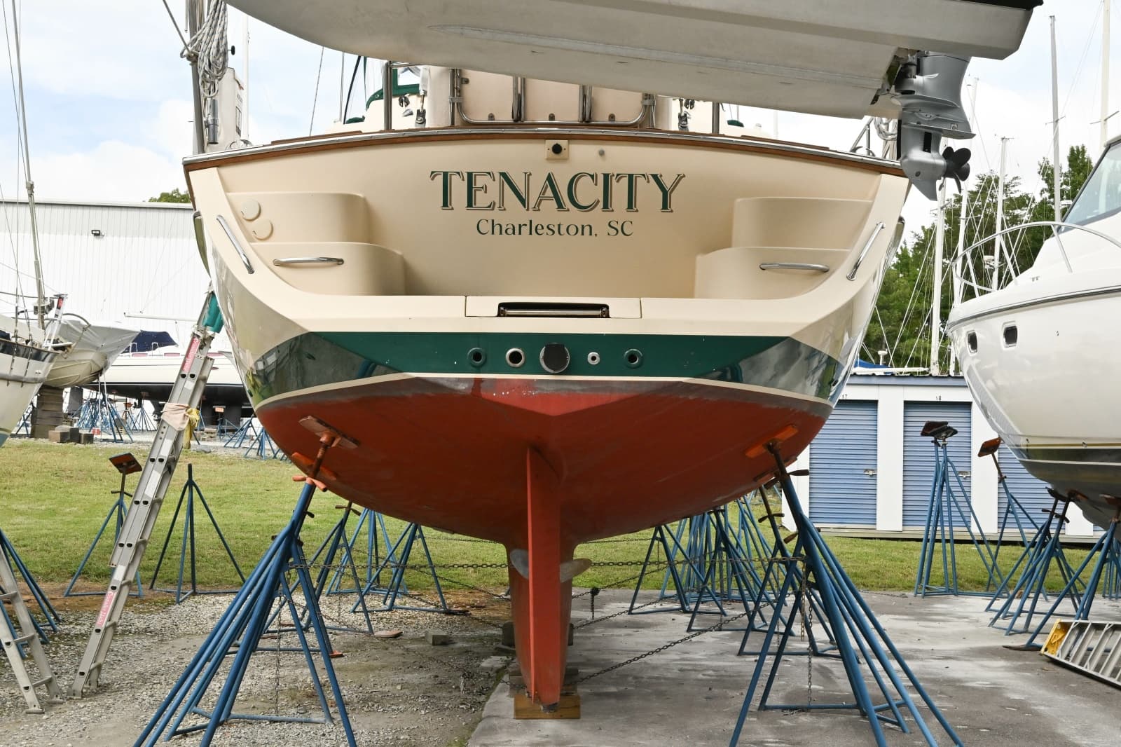 2005 Island Packet 445 - Photo 10