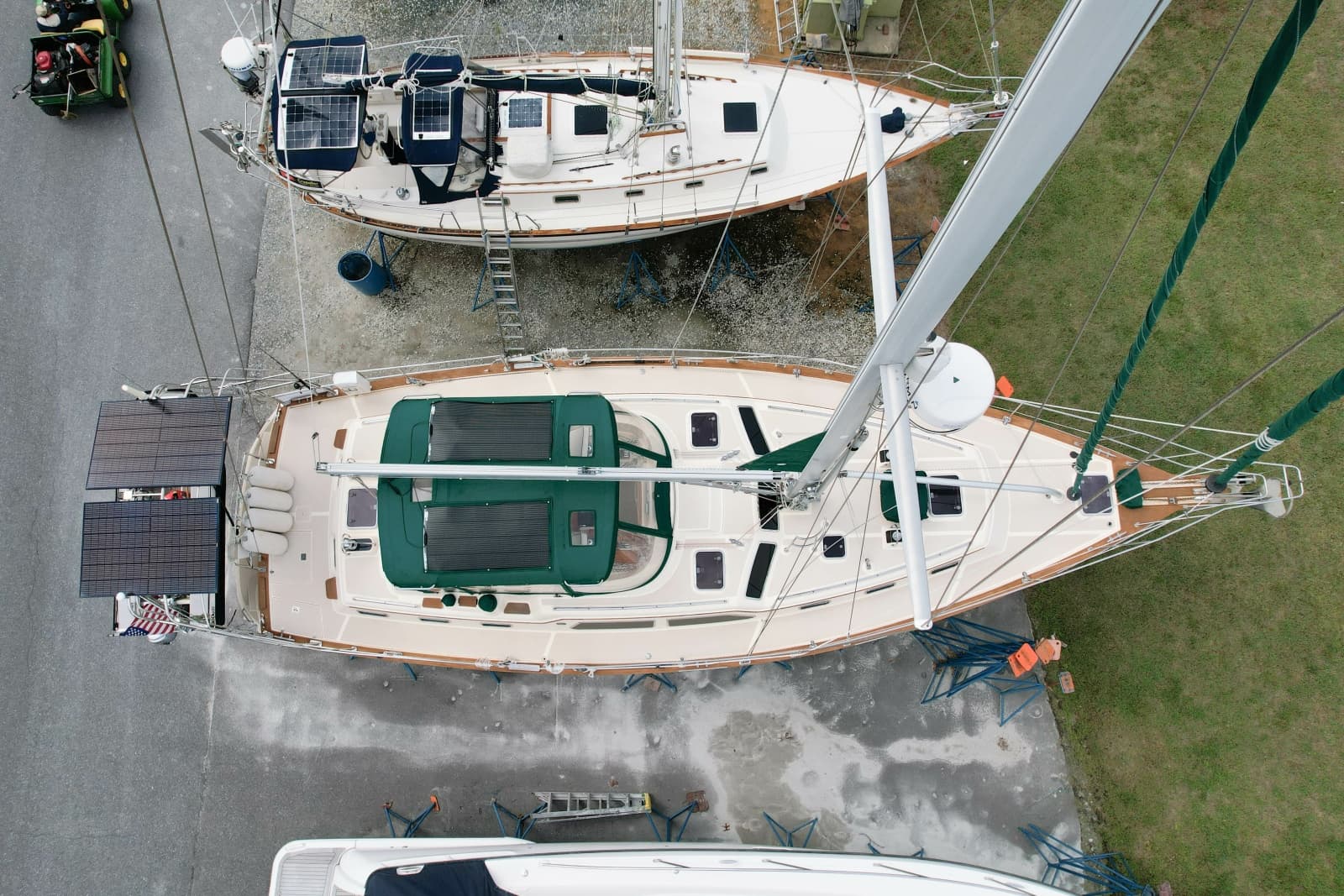 2005 Island Packet 445 - Photo 7