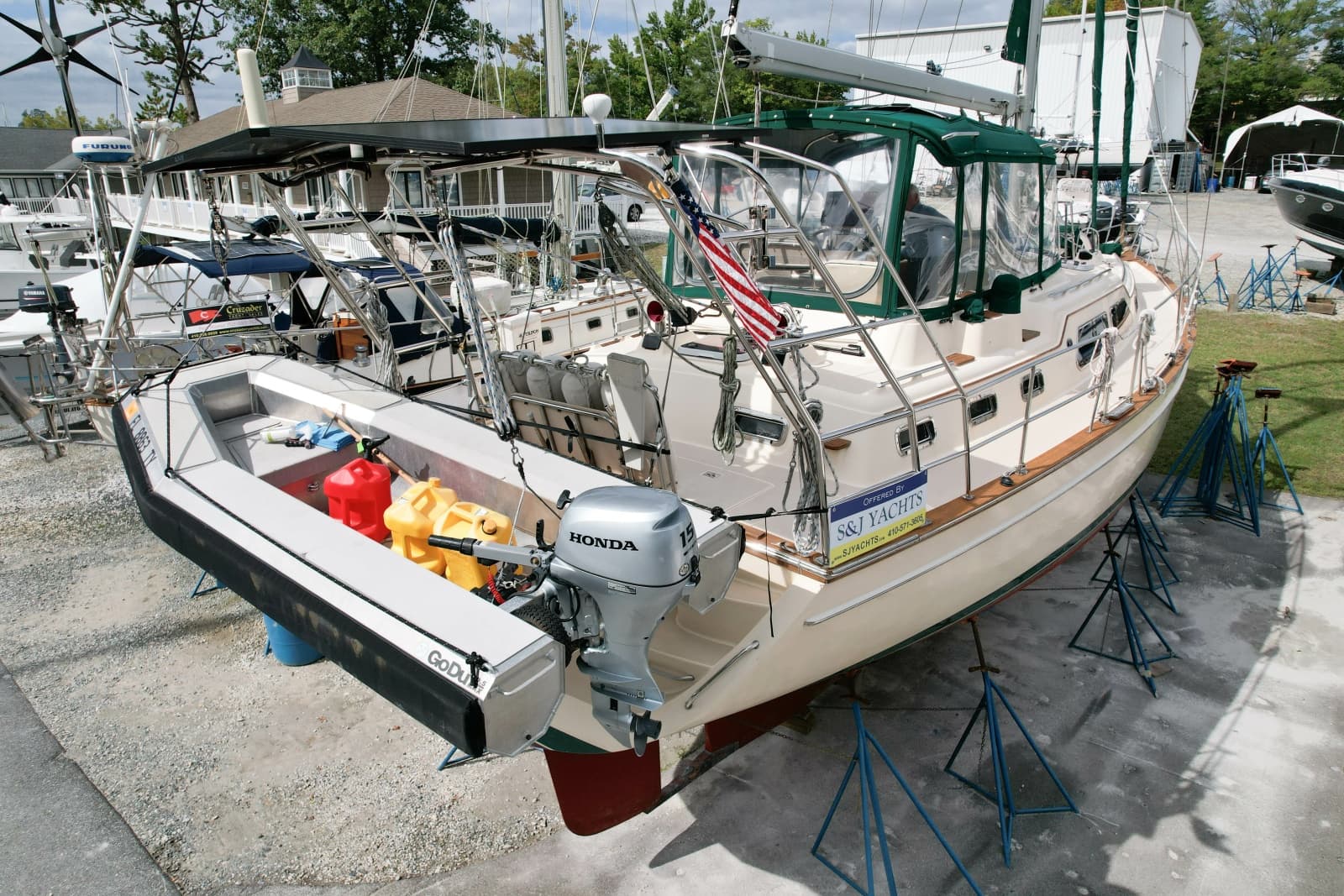 2005 Island Packet 445 - Photo 6